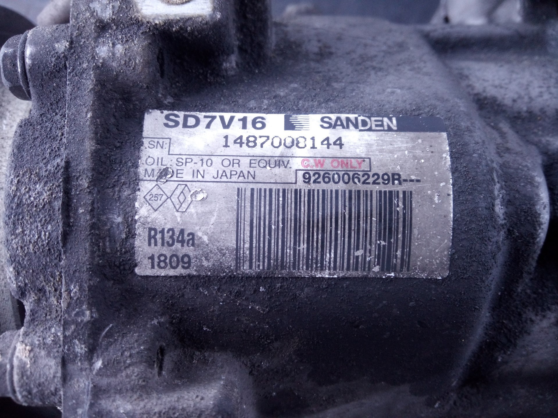 COMPRESOR AIRE ACONDICIONADO DACIA DUSTER 926006229R / P3-A1-34-3 / 1487000144 926006229RP3A13431487000144 - Vista 2