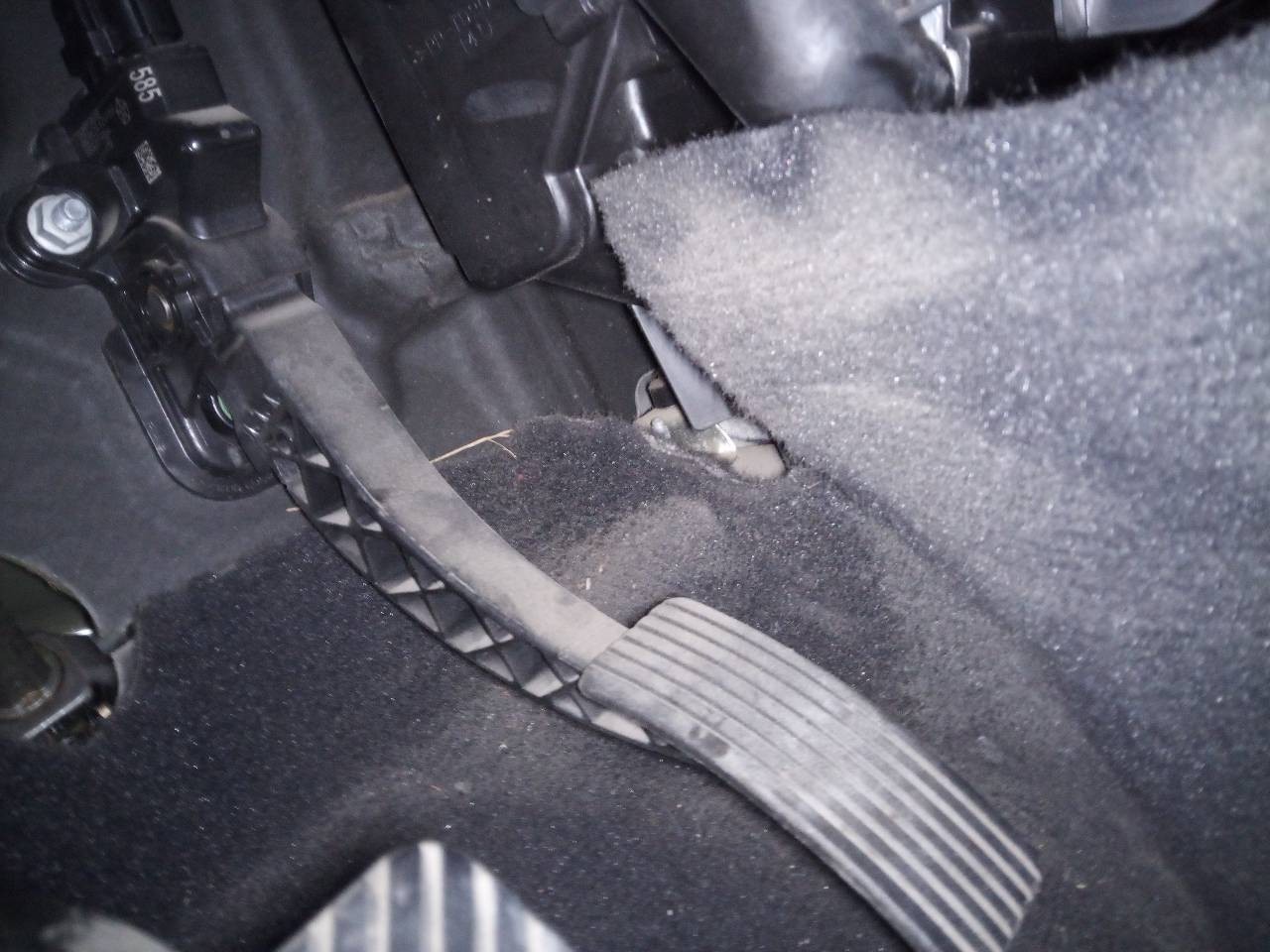 PEDAL ACELERADOR CHRYSLER JEEP COMPASS 04891585AB 04891585AB