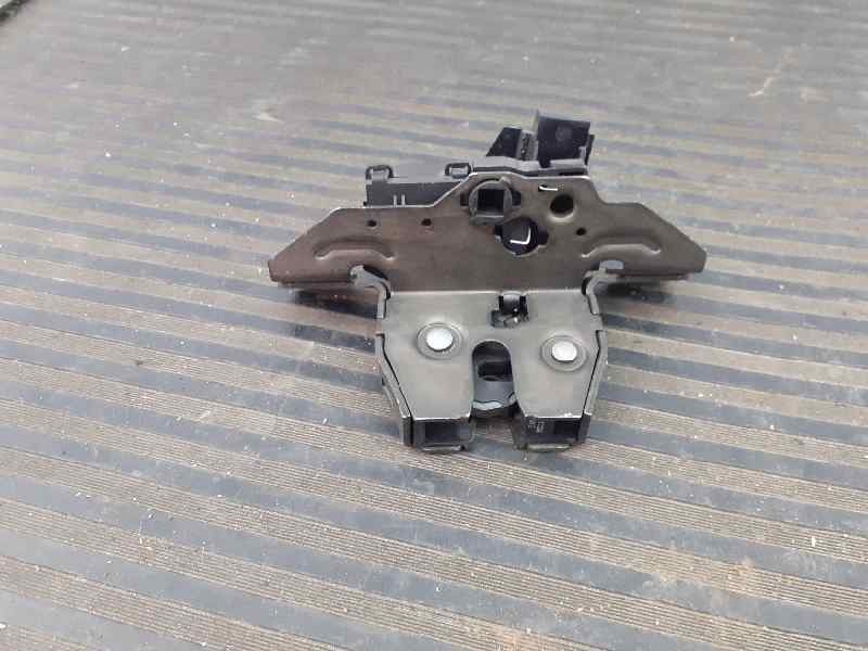 CERRADURA MALETERO / PORTON OPEL ASTRA J LIM. 13585478 / E2-B6-10-2 13585478E2B6102 - Vista 3