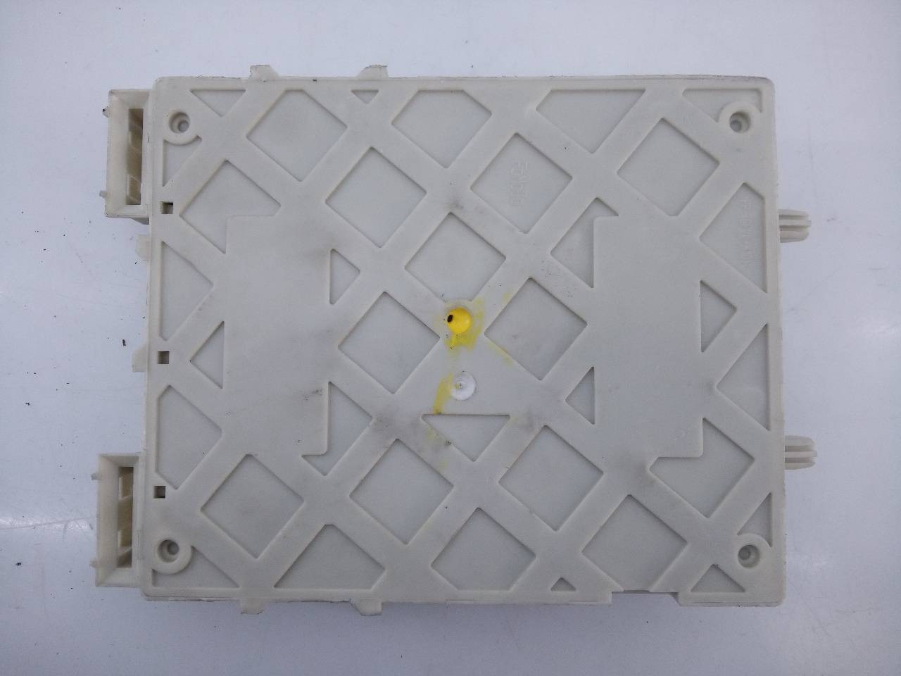 CAJA RELES / FUSIBLES VOLVO V40 31453132 / E3-B5-43-4 / 4014729071 31453132E3B54344014729071 - Vista 2