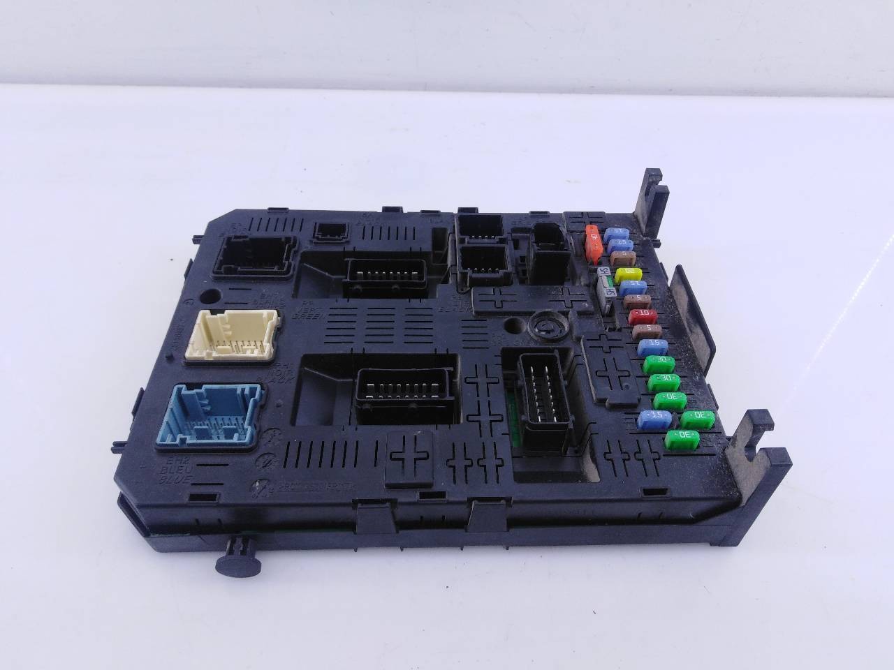 CAJA RELES / FUSIBLES PEUGEOT 308 CC (2009) 281197595 / E3-B2-26-2 281197595E3B2262 - Vista 3