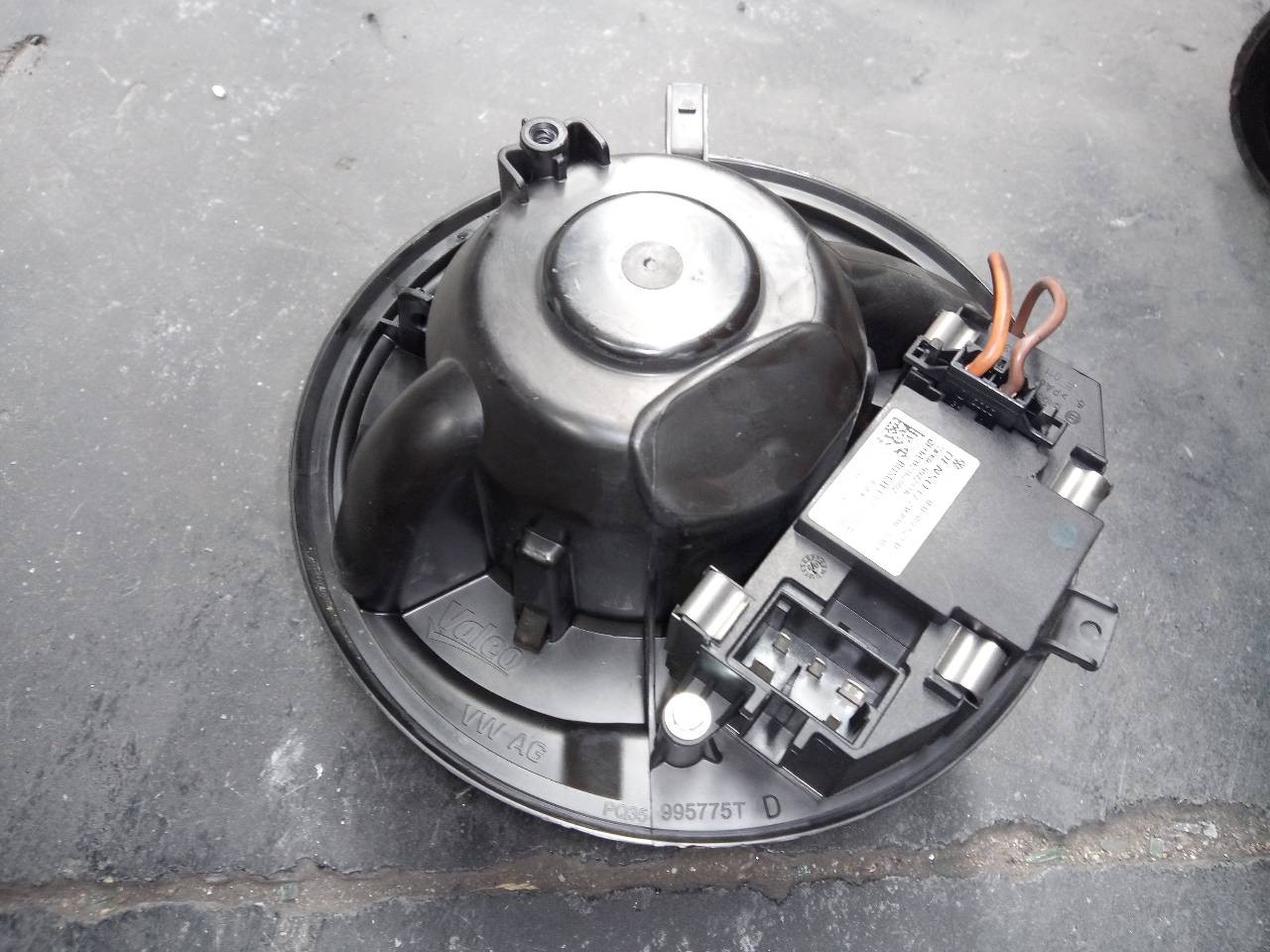 VENTILADOR CALEFACCION VOLKSWAGEN SCIROCCO (137) 995775T / 3C0907521D 995775T3C0907521D