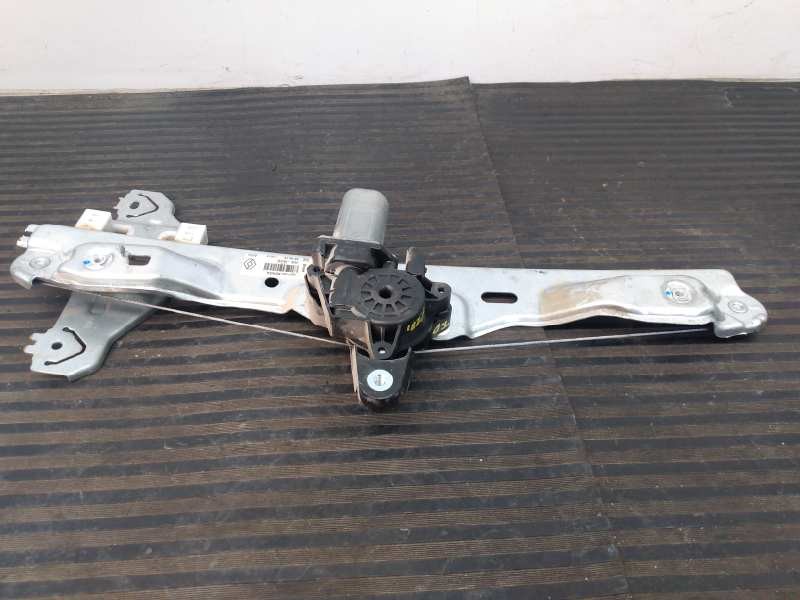 ELEVALUNAS TRASERO DERECHO RENAULT KADJAR 827004EA0A / E1-A1-40-1 827004EA0AE1A1401