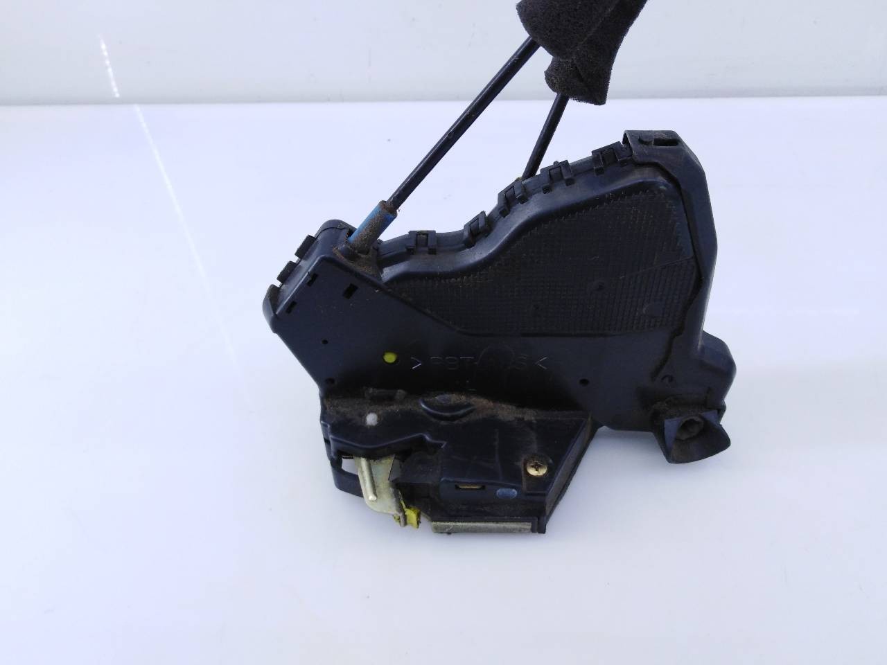 CERRADURA PUERTA DELANTERA IZQUIERDA TOYOTA LAND CRUISER (J12) E2-B4-20-2 E2B4202