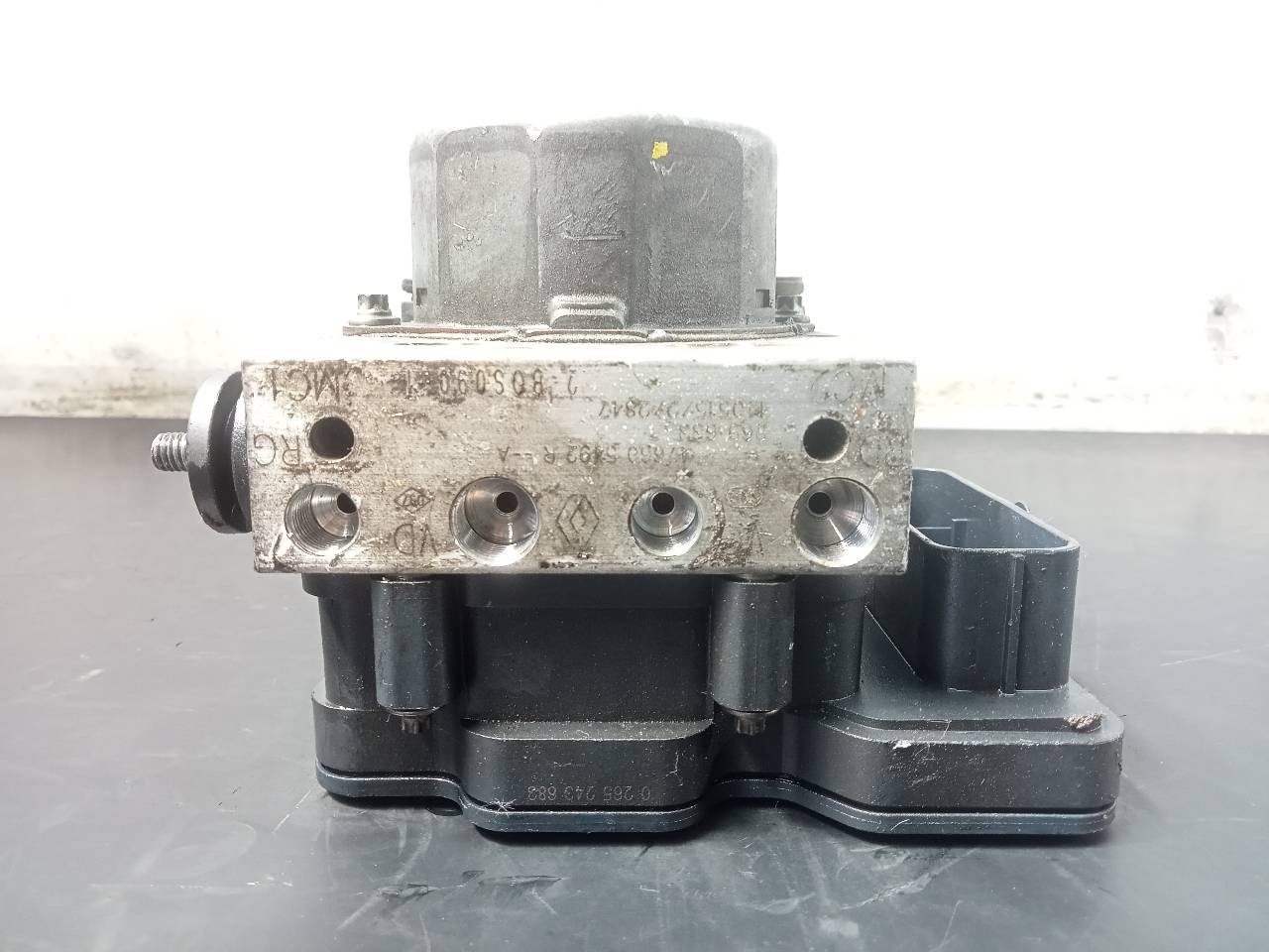 ABS DACIA SANDERO 5N0614109R / P3-A8-7-4 5N0614109RP3A874