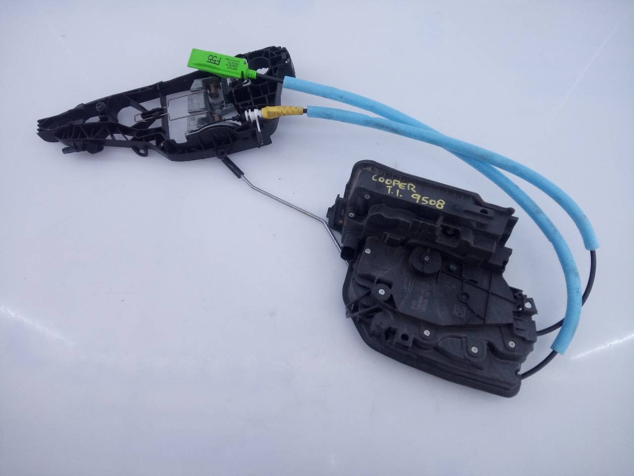 CERRADURA PUERTA TRASERA IZQUIERDA MINI MINI 5-TRG. (F55) 18283810 / E1-B4-8-2 18283810E1B482