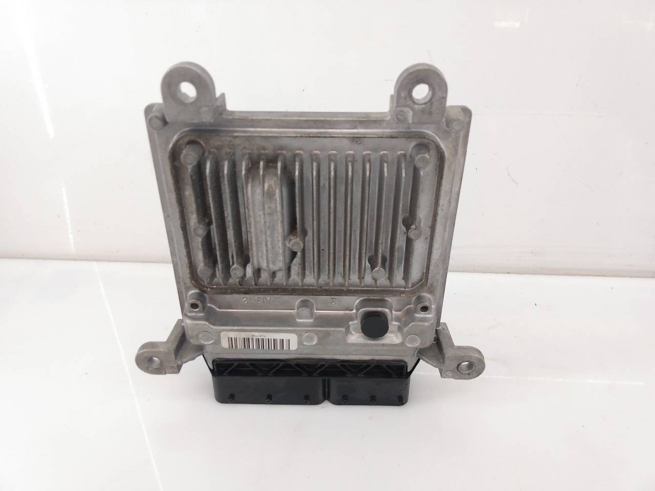CENTRALITA MOTOR UCE MERCEDES-BENZ CLASE E (W212) LIM. A6519007500 / E1-A2-35-2 / A0064461540 A6519007500E1A2352A0064461540 - Vista 3