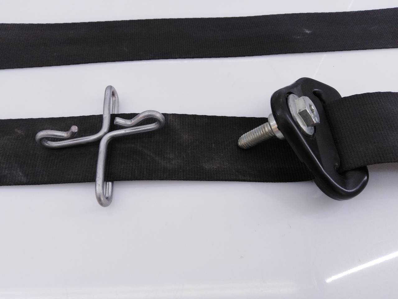 CINTURON SEGURIDAD TRASERO CENTRAL DACIA SANDERO 622488800D / E1-A4-31-1 622488800DE1A4311 - Vista 2