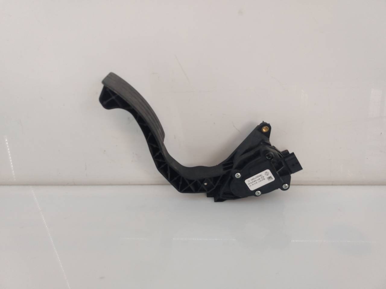 PEDAL ACELERADOR DACIA SANDERO 180022703R / E1-A1-39-1 / 6PV00997803 180022703RE1A13916PV00997803 - Vista 3