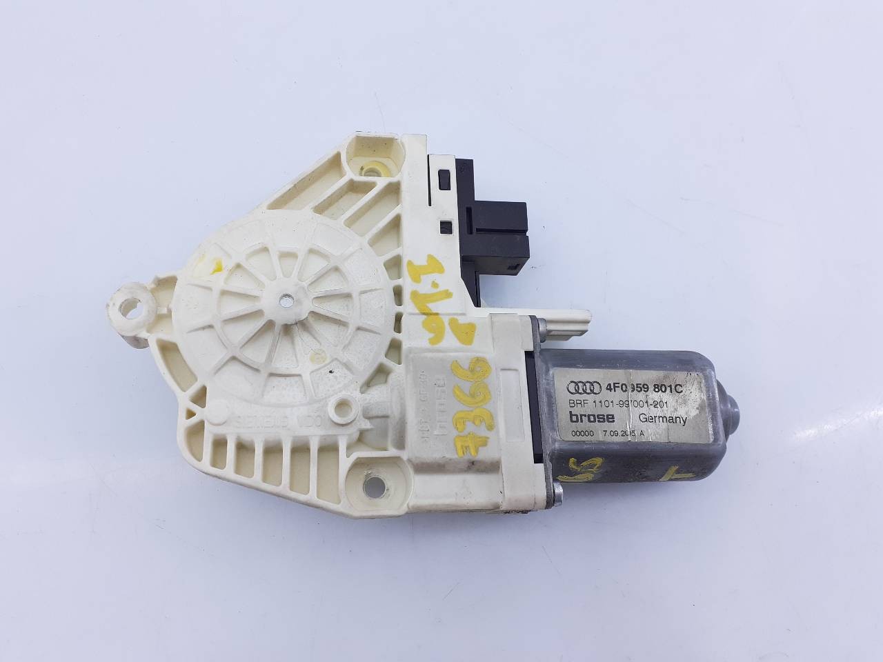 MOTOR ELEVALUNAS TRASERO IZQUIERDO AUDI A6 BERLINA (4F2) 4F0959801C / E1-B6-11-2 / 997007200 4F0959801CE1B6112997007200