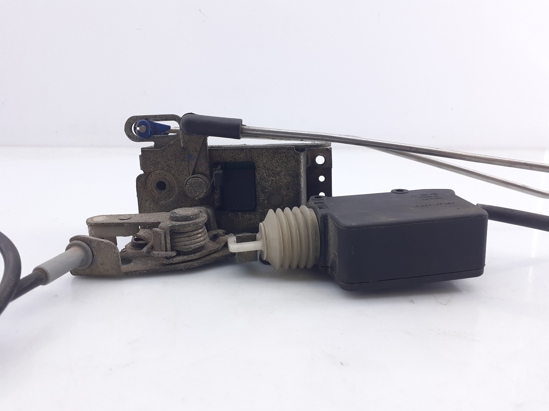 CERRADURA PUERTA DELANTERA IZQUIERDA RENAULT MAGNUM AB 2005 7482280152 / E2-B2-1B-1 7482280152E2B21B1 - Vista 2