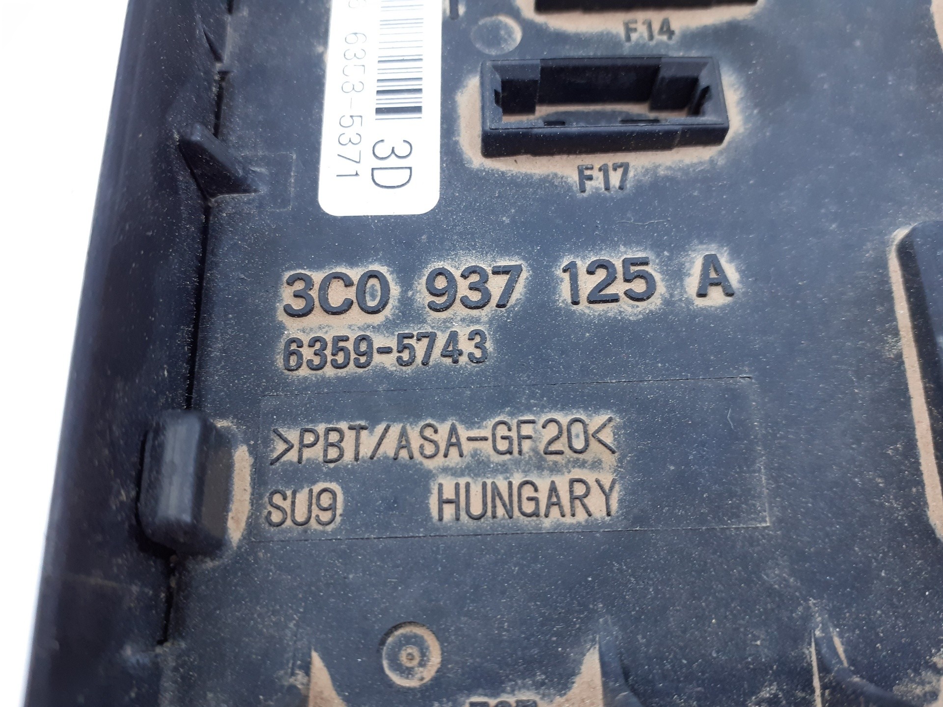 CAJA RELES / FUSIBLES VOLKSWAGEN TIGUAN (5N2) 3C0937125A / E2-A1-29-1 / 63595743 3C0937125AE2A129163595743 - Vista 3