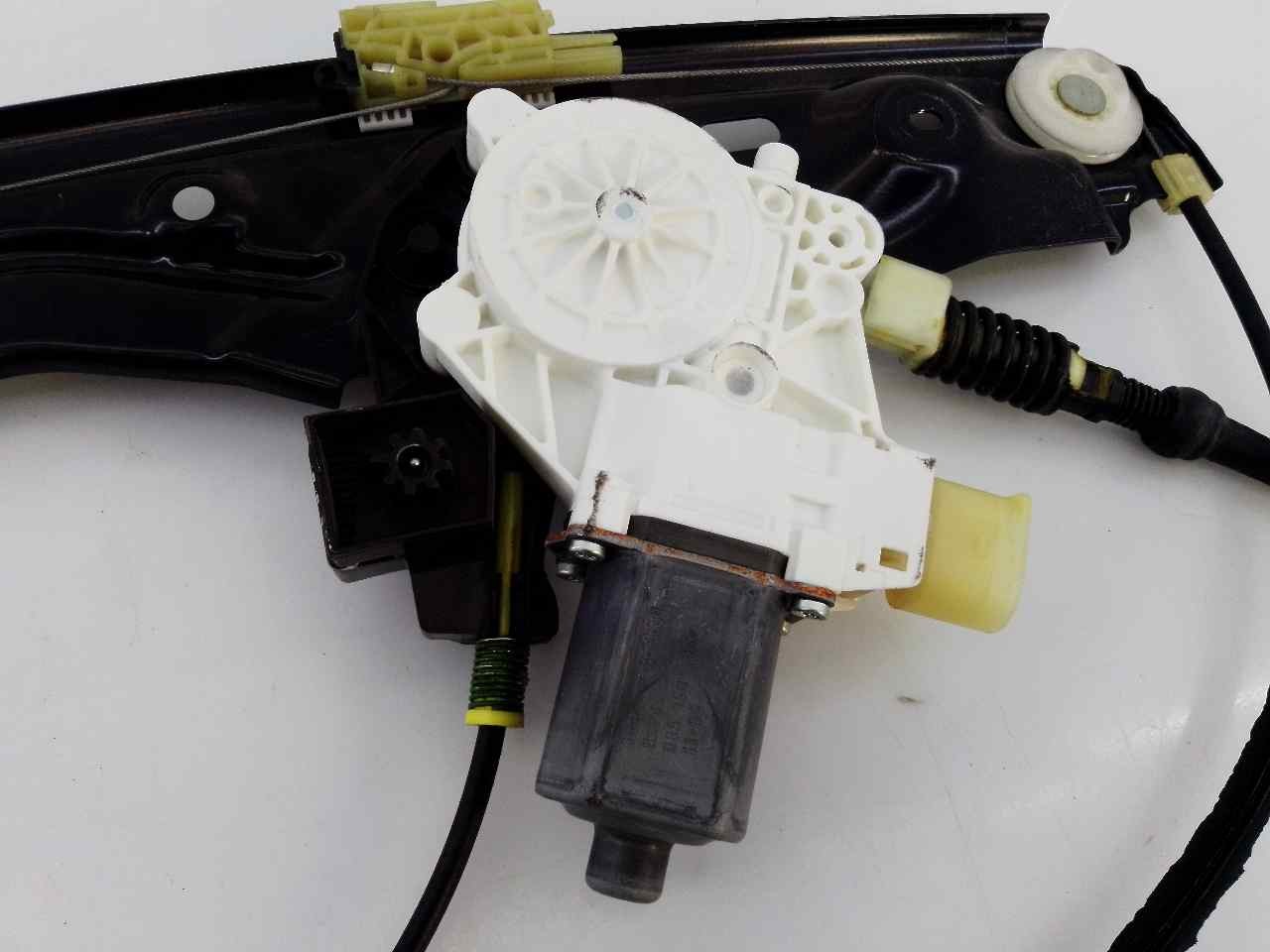 ELEVALUNAS DELANTERO IZQUIERDO BMW SERIE 7 (F01/F02) 70460310 / E1-A3-48-1 / 0130822514 70460310E1A34810130822514 - Vista 2