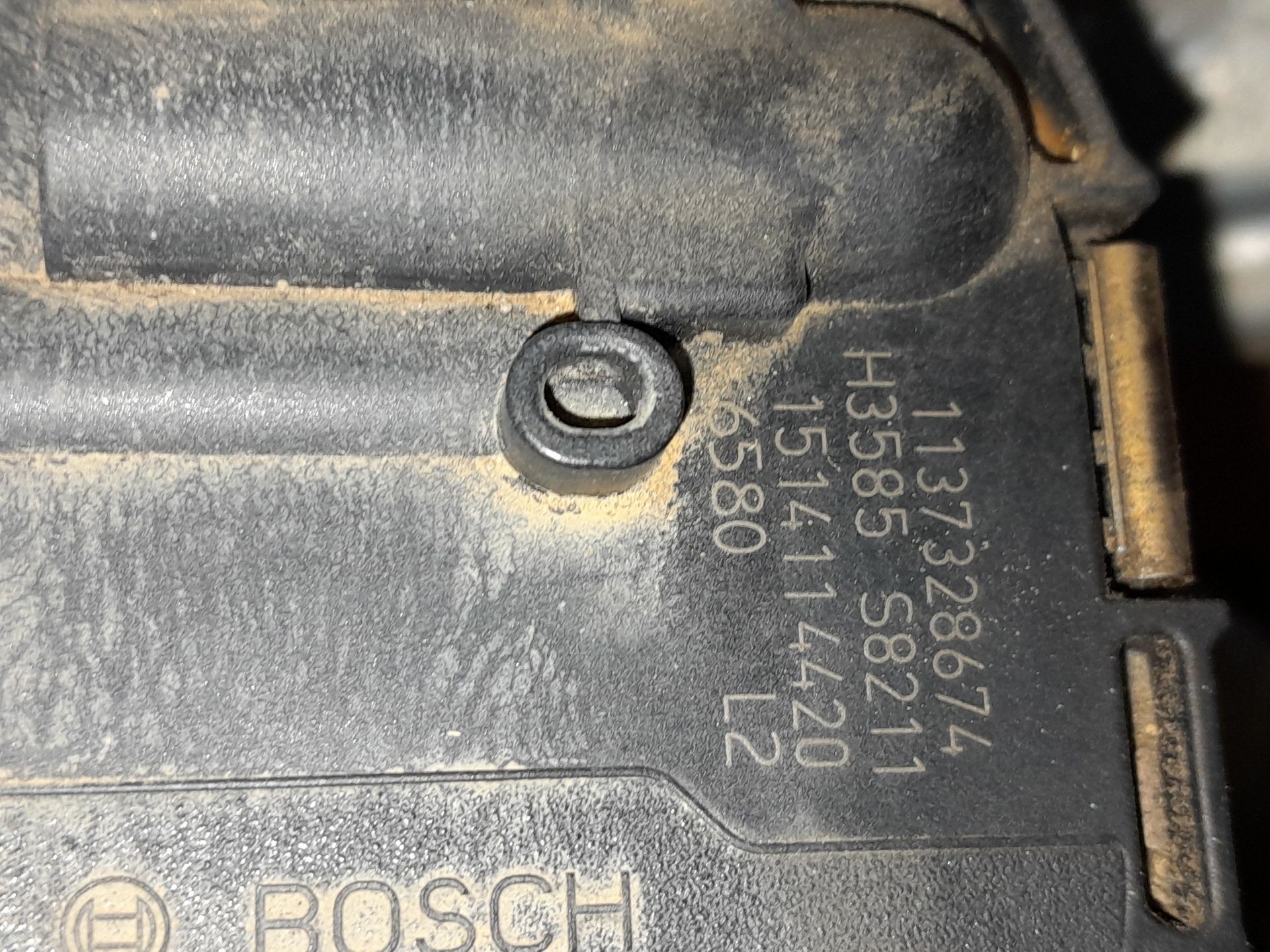MOTOR LIMPIA DELANTERO VOLKSWAGEN GOLF VII (5G1, BQ1, BE1, BE2) 5G1955119A 5G1955119A - Vista 3