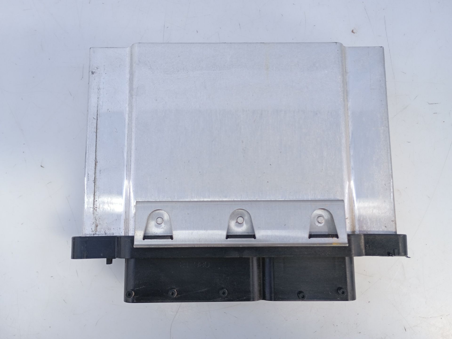 CENTRALITA MOTOR UCE VOLKSWAGEN GOLF VII (5G1, BQ1, BE1, BE2) 04E907309BL / E2-A1-30-3 / 0261S12606 04E907309BLE2A13030261S12606 - Vista 2
