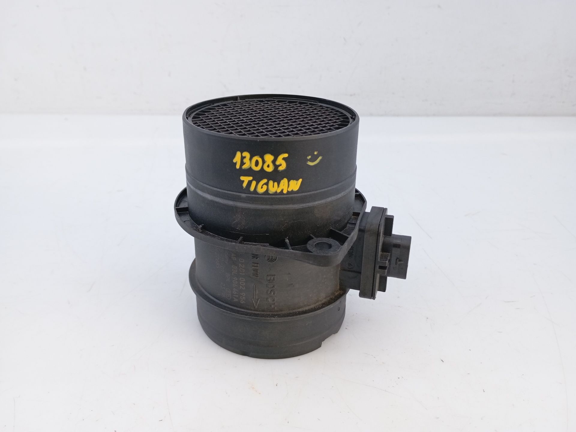 CAUDALIMETRO VOLKSWAGEN TIGUAN 03L906461A / E2-A1-13-3 / 0281002956 03L906461AE2A11330281002956