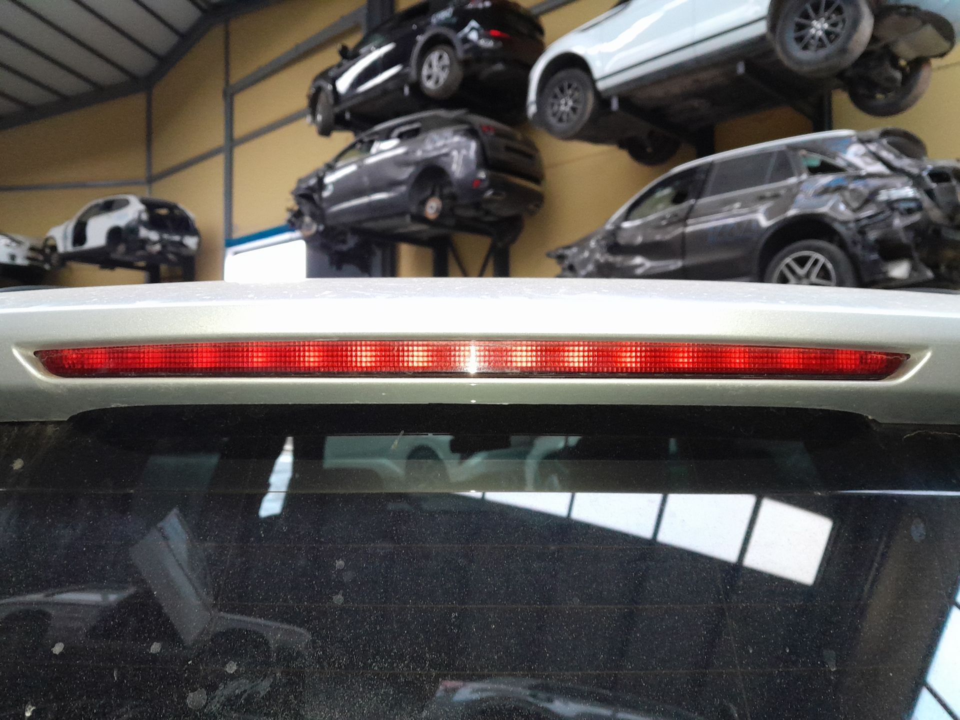LUZ CENTRAL DE FRENO MERCEDES-BENZ GLB (X247) 0999068901 0999068901
