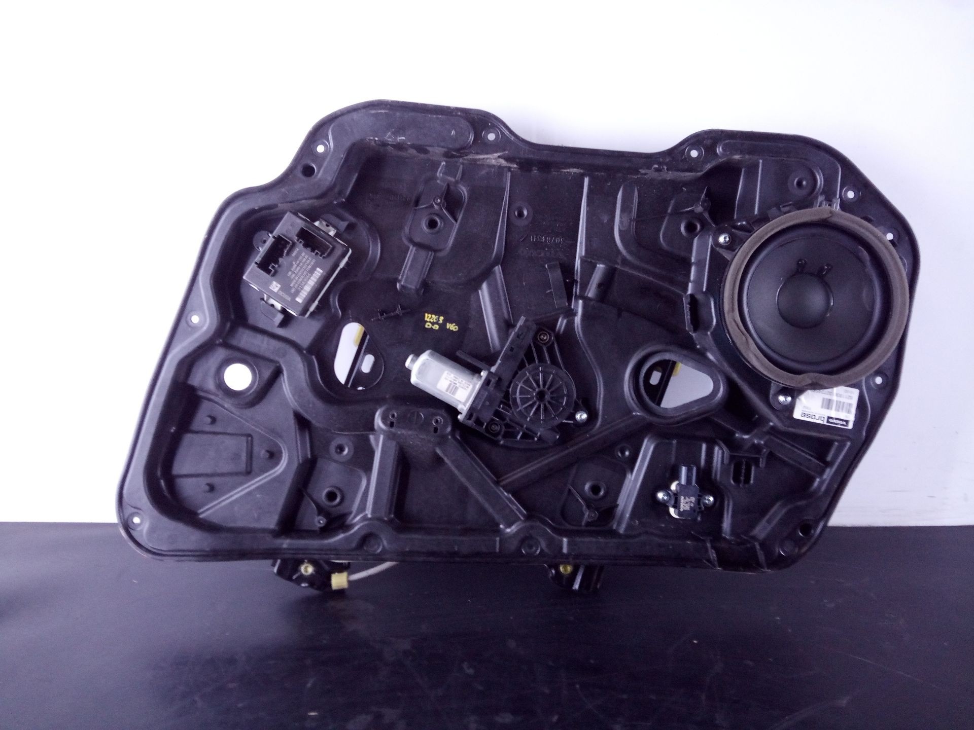ELEVALUNAS DELANTERO DERECHO VOLVO V60 KOMBI 140603966269103 / P2-A4-37 / WR12717 140603966269103P2A437WR12717