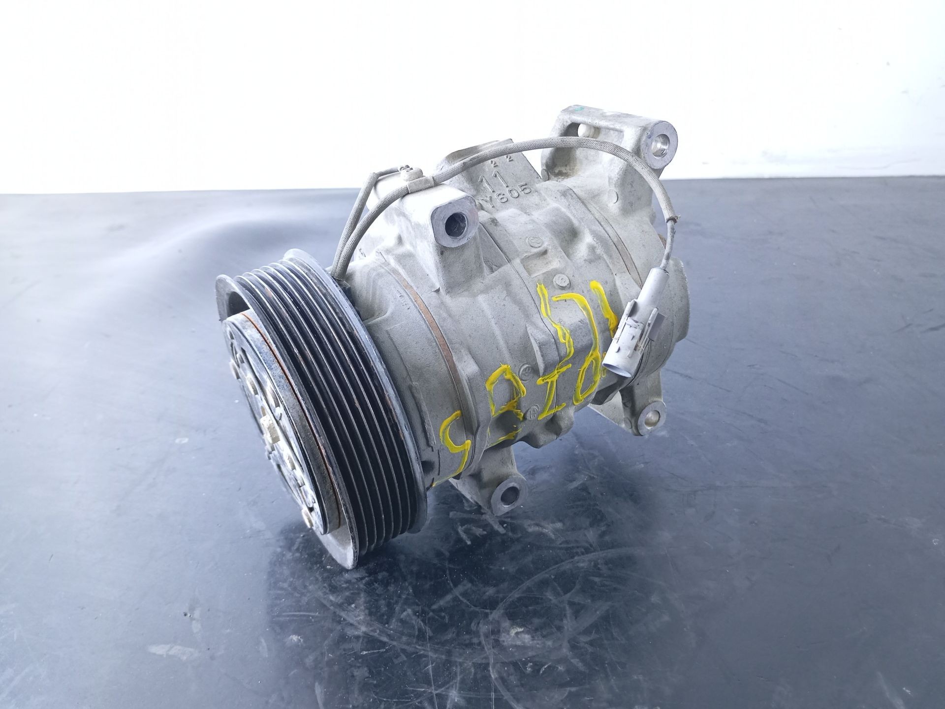 COMPRESOR AIRE ACONDICIONADO TOYOTA HILUX (KUN) 4472802471 / P3-B2-18-2 4472802471P3B2182