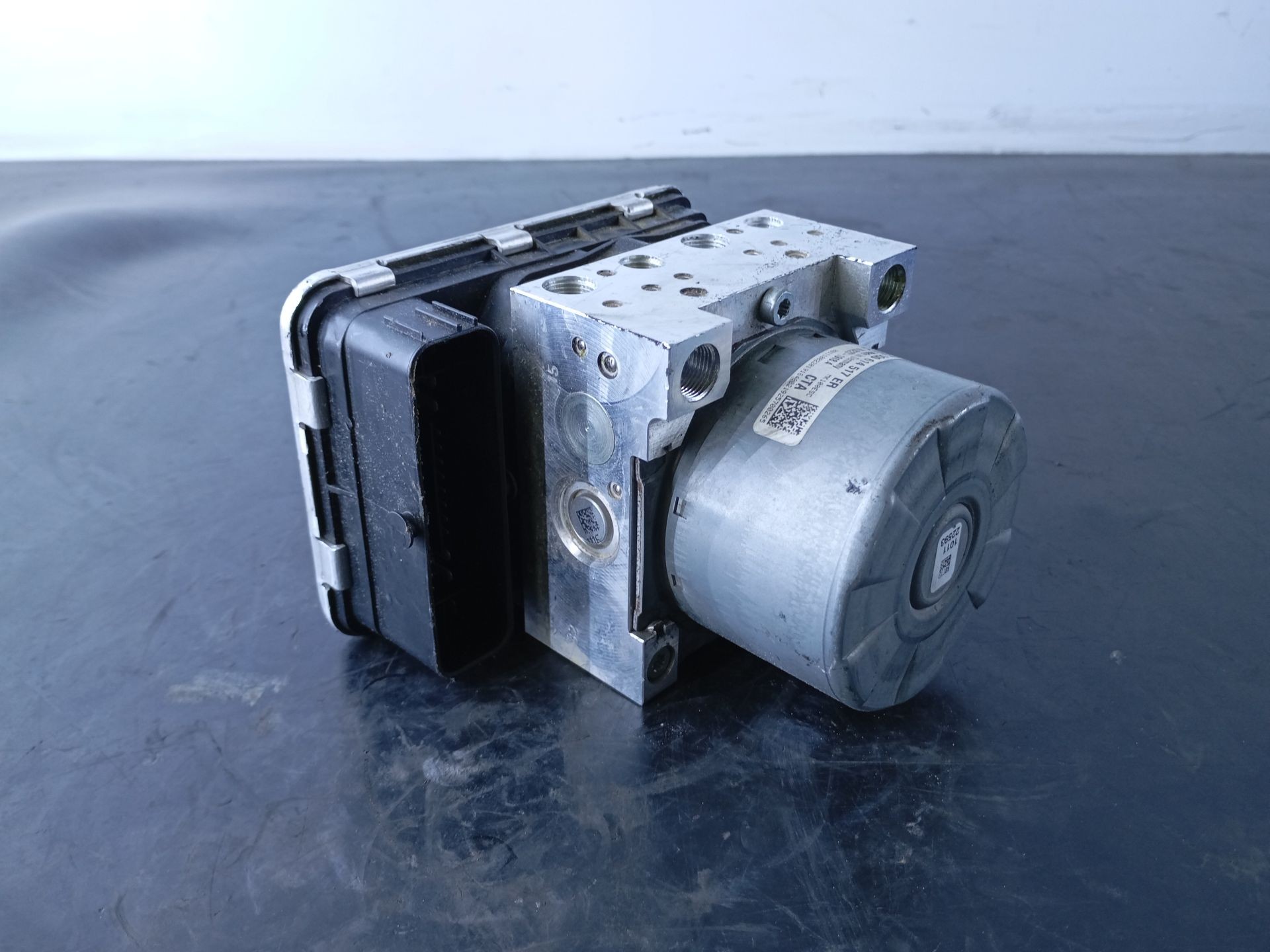 ABS VOLKSWAGEN GOLF VII LIM. (BQ1) 5Q0614517ER / P3-A8-13-4 5Q0614517ERP3A8134 - Vista 2