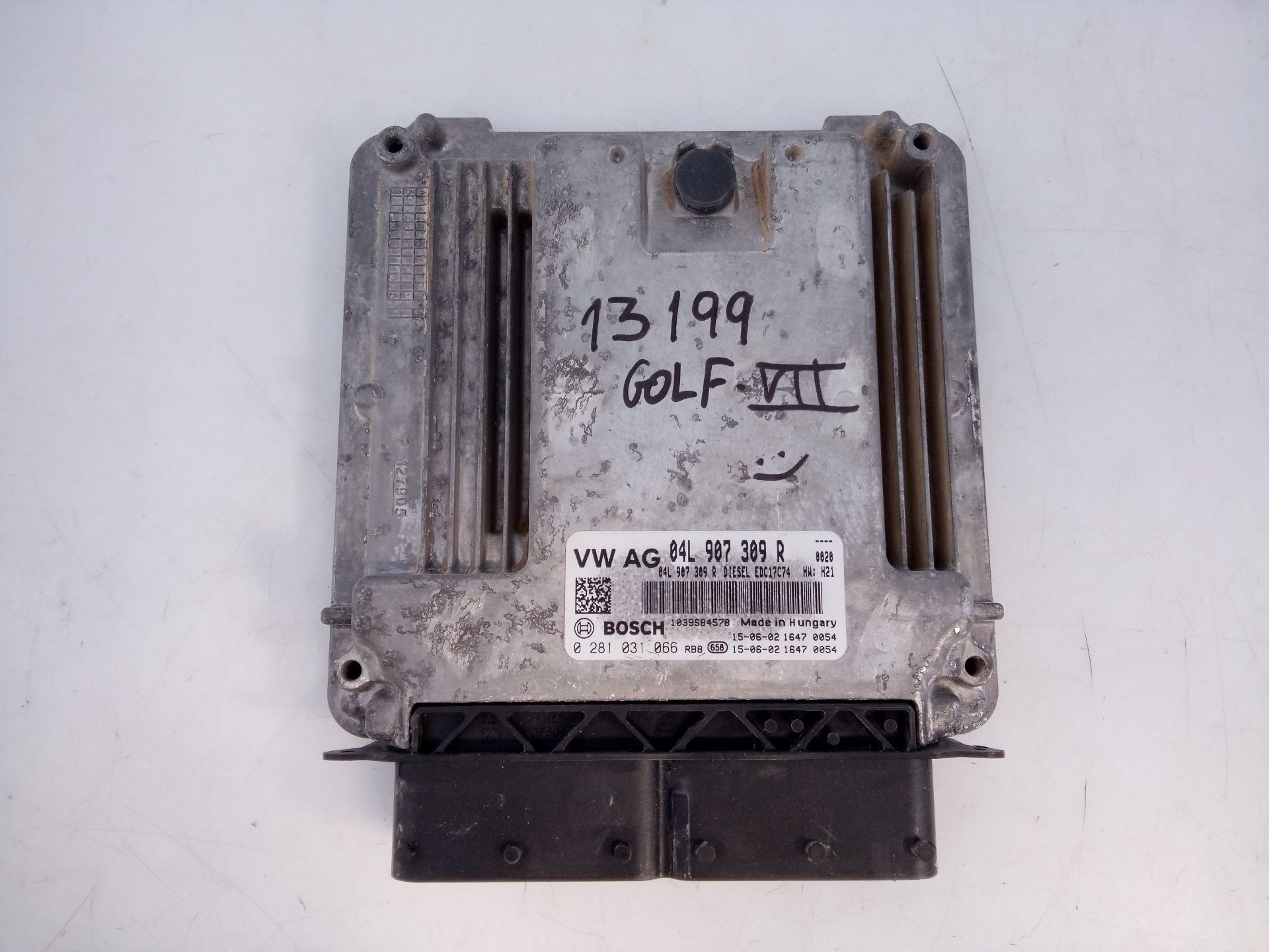 CENTRALITA MOTOR UCE VOLKSWAGEN GOLF VII (5G1, BQ1, BE1, BE2) 04L907309R / E2-A1-15-7 / 0281031066 04L907309RE2A11570281031066