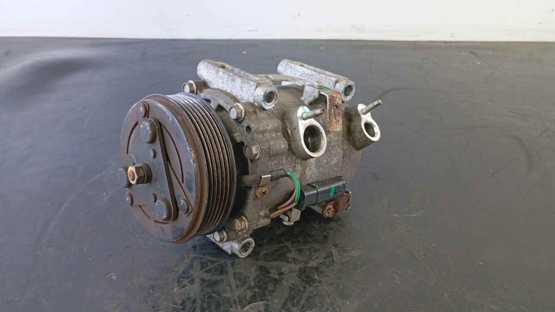COMPRESOR AIRE ACONDICIONADO OPEL CORSA F 9827596080 / P3-B2-18-2 / 9827596380 9827596080P3B21829827596380