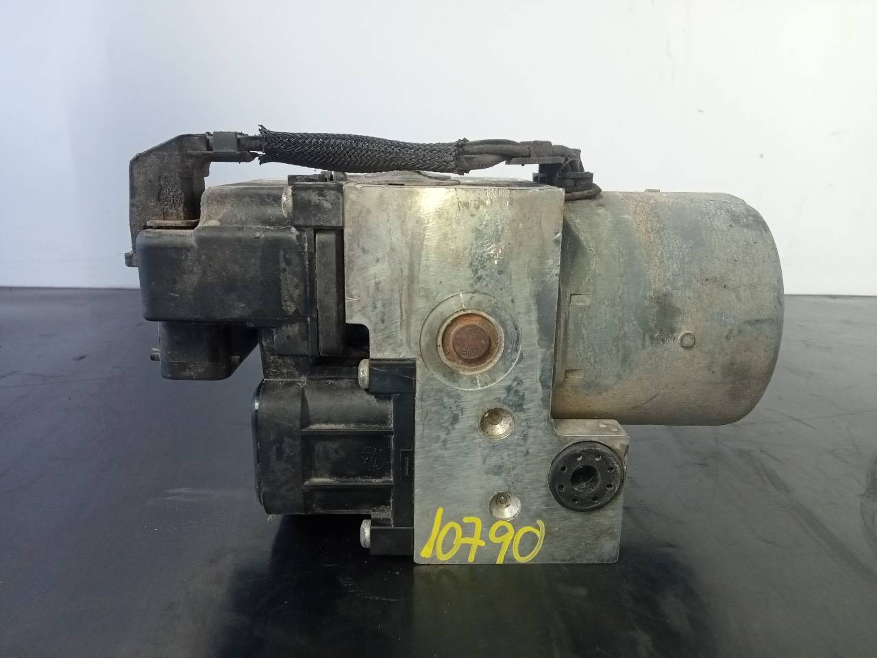ABS KIA SORENTO 589103E310 / P3-A8-13-4 / 0265219928 589103E310P3A81340265219928