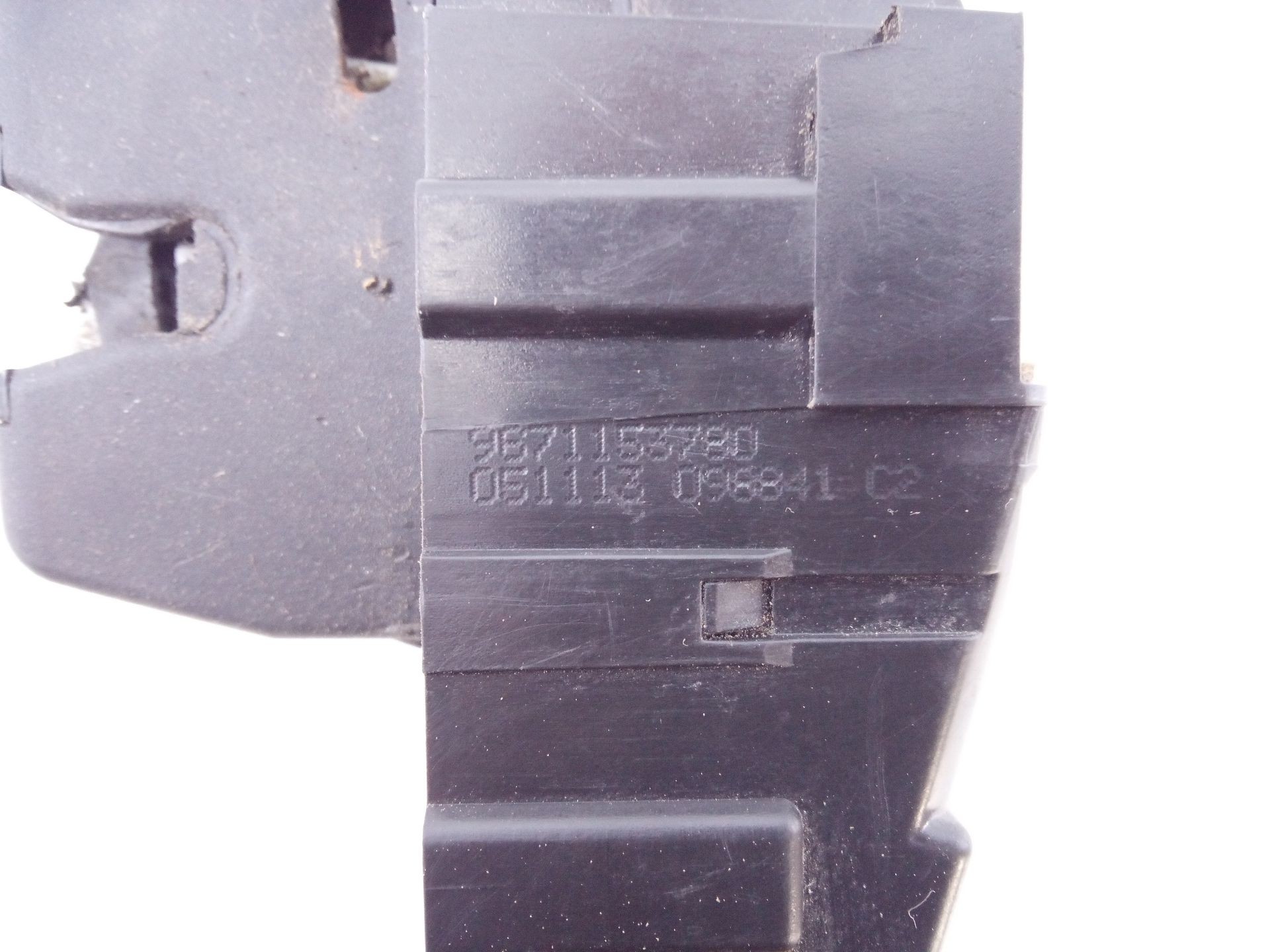 CERRADURA MALETERO / PORTON CITROËN C4 PICASSO 9671153780 / E1-A4-3-2 9671153780E1A432 - Vista 3