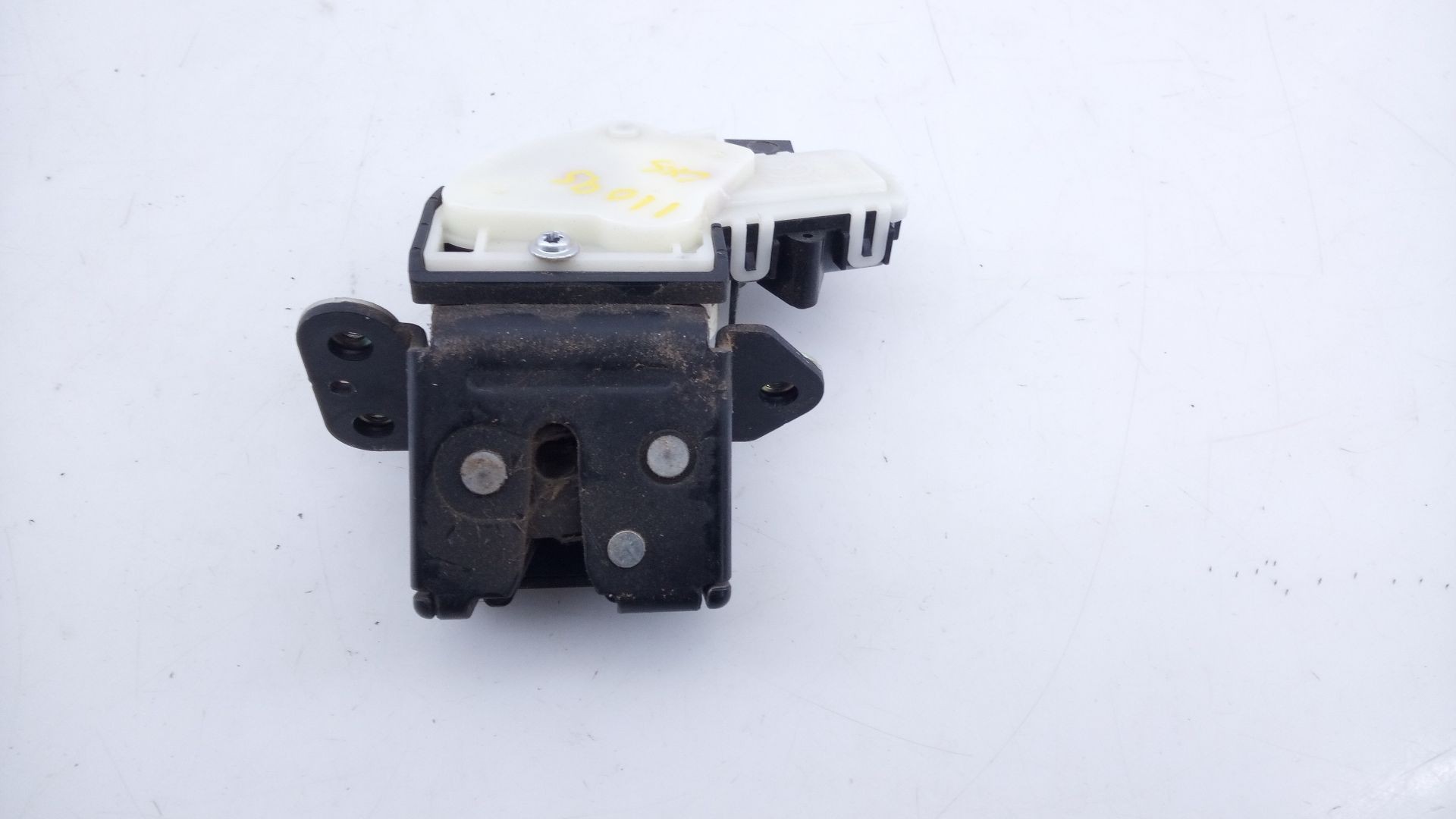 CERRADURA MALETERO / PORTON MAZDA CX-5 E2-A2-4-1 E2A241 - Vista 2