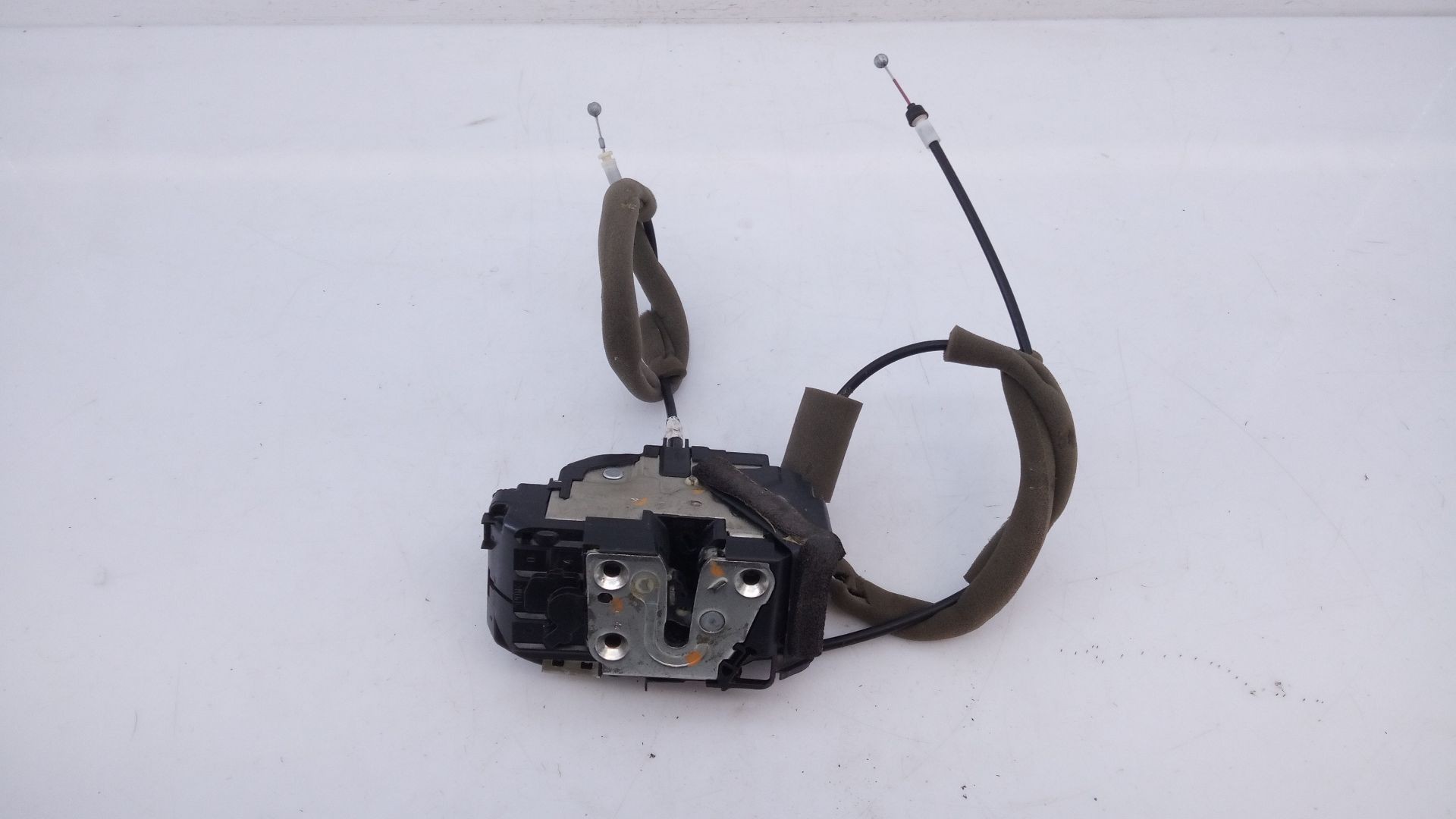 CERRADURA PUERTA DELANTERA DERECHA NISSAN PULSAR Hatchback (C13) E2-A4-5-2 E2A452