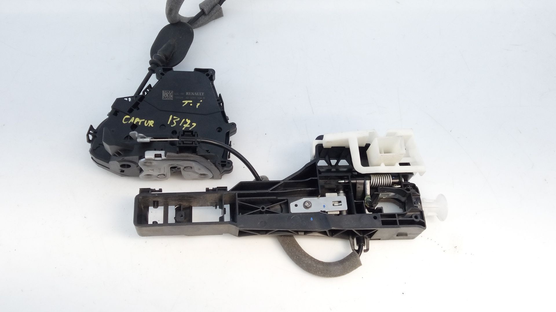 CERRADURA PUERTA TRASERA IZQUIERDA RENAULT CAPTUR II (HF_) 825031538R / E1-A1-4-1 825031538RE1A141