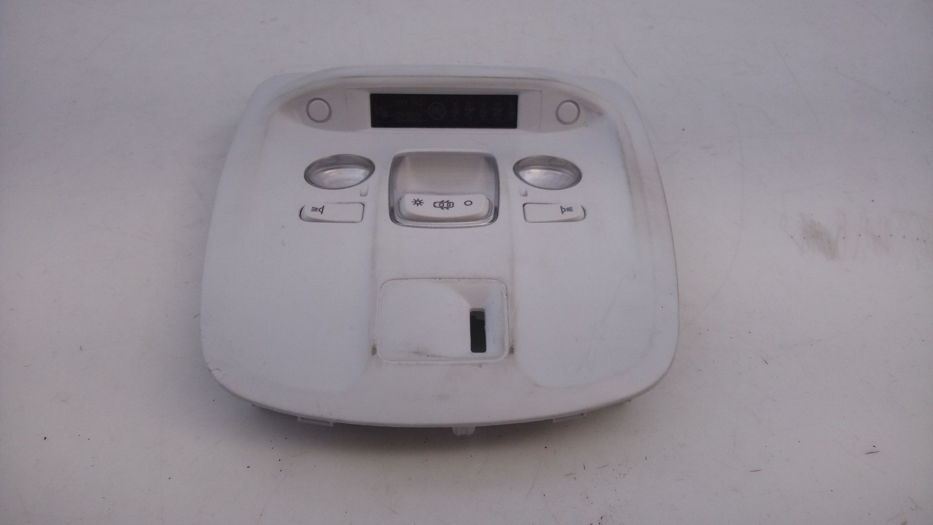 LUZ INTERIOR PEUGEOT 308 9677822177 / E3-B2-28-2 9677822177E3B2282 - Vista 2