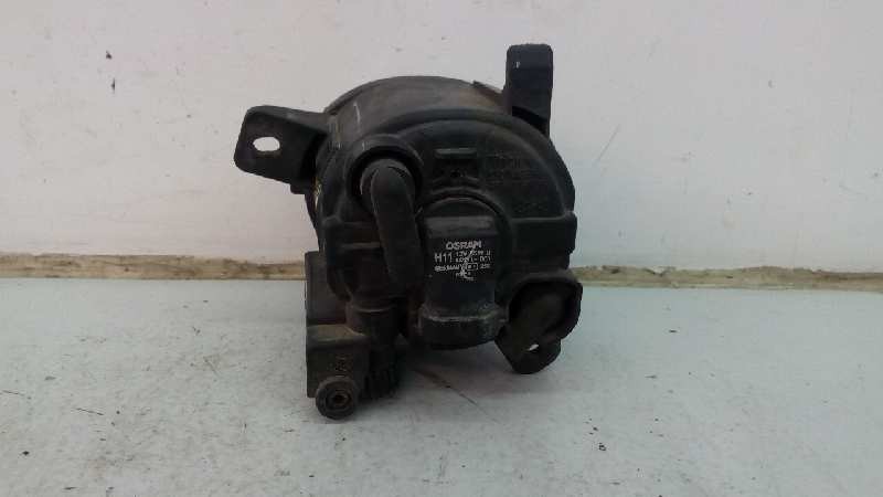 FARO ANTINIEBLA DERECHO VOLKSWAGEN PASSAT CC (357) 8T0941700 / E1-B6-43-1 8T0941700E1B6431 - Vista 2