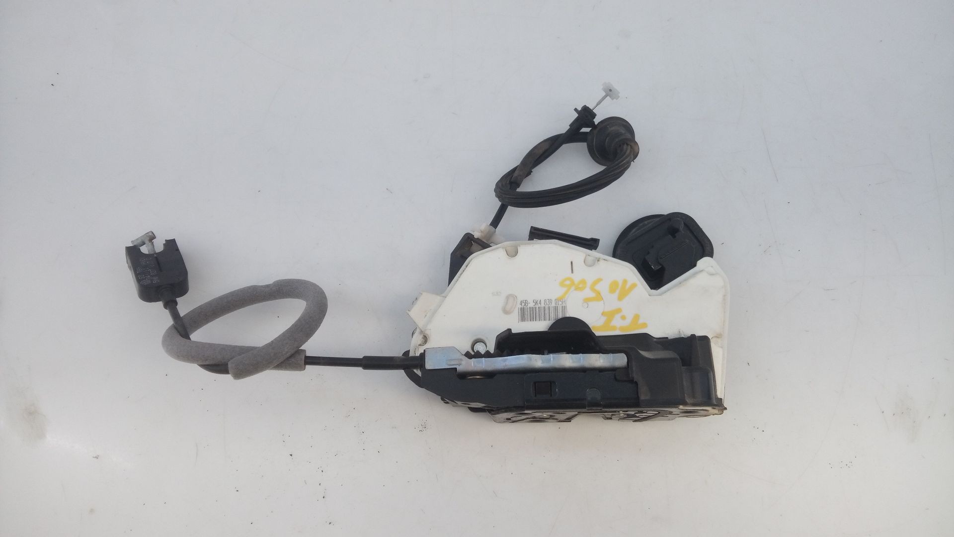 CERRADURA PUERTA TRASERA IZQUIERDA VOLKSWAGEN GOLF VI (5K1) 5K4839015H / E1-B6-4-2 5K4839015HE1B642