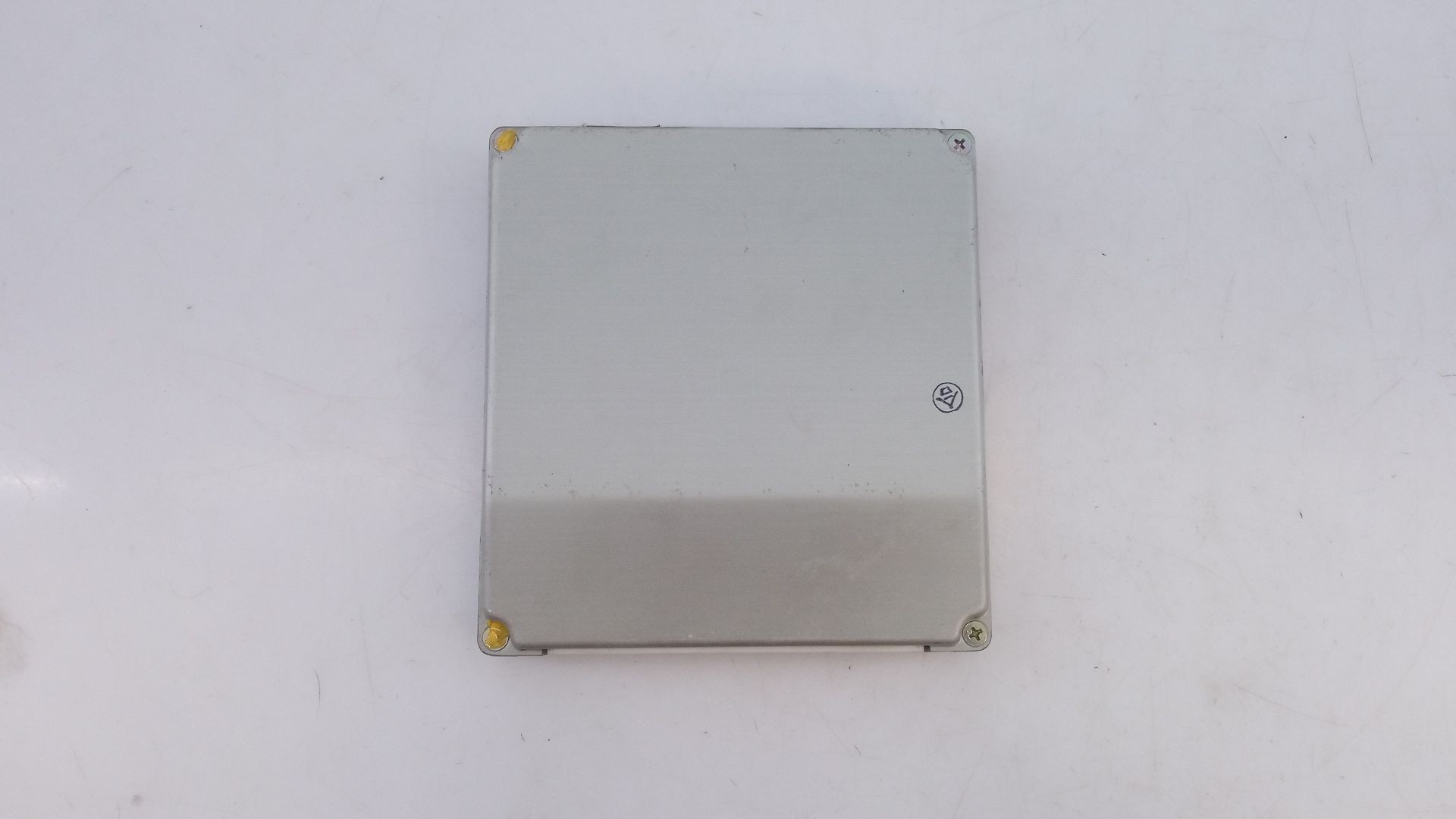 CENTRALITA MOTOR UCE NISSAN TERRANO II (R20) 237107F403 / E3-B4-22-1 / 4079121203 237107F403E3B42214079121203 - Vista 3
