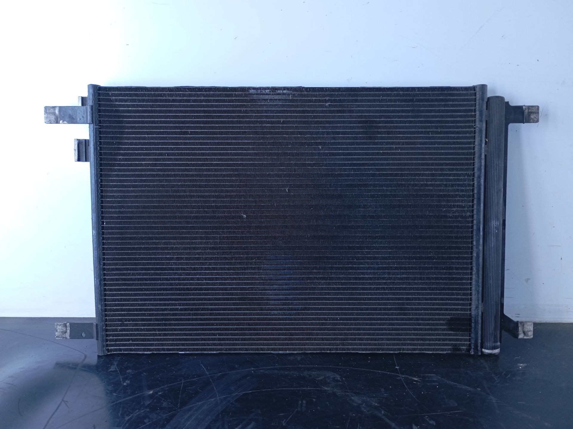 CONDENSADOR / RADIADOR AIRE ACONDICIONADO AUDI Q2 (GAB) 5Q0816411AN / P2-A4-13 5Q0816411ANP2A413 - Vista 2