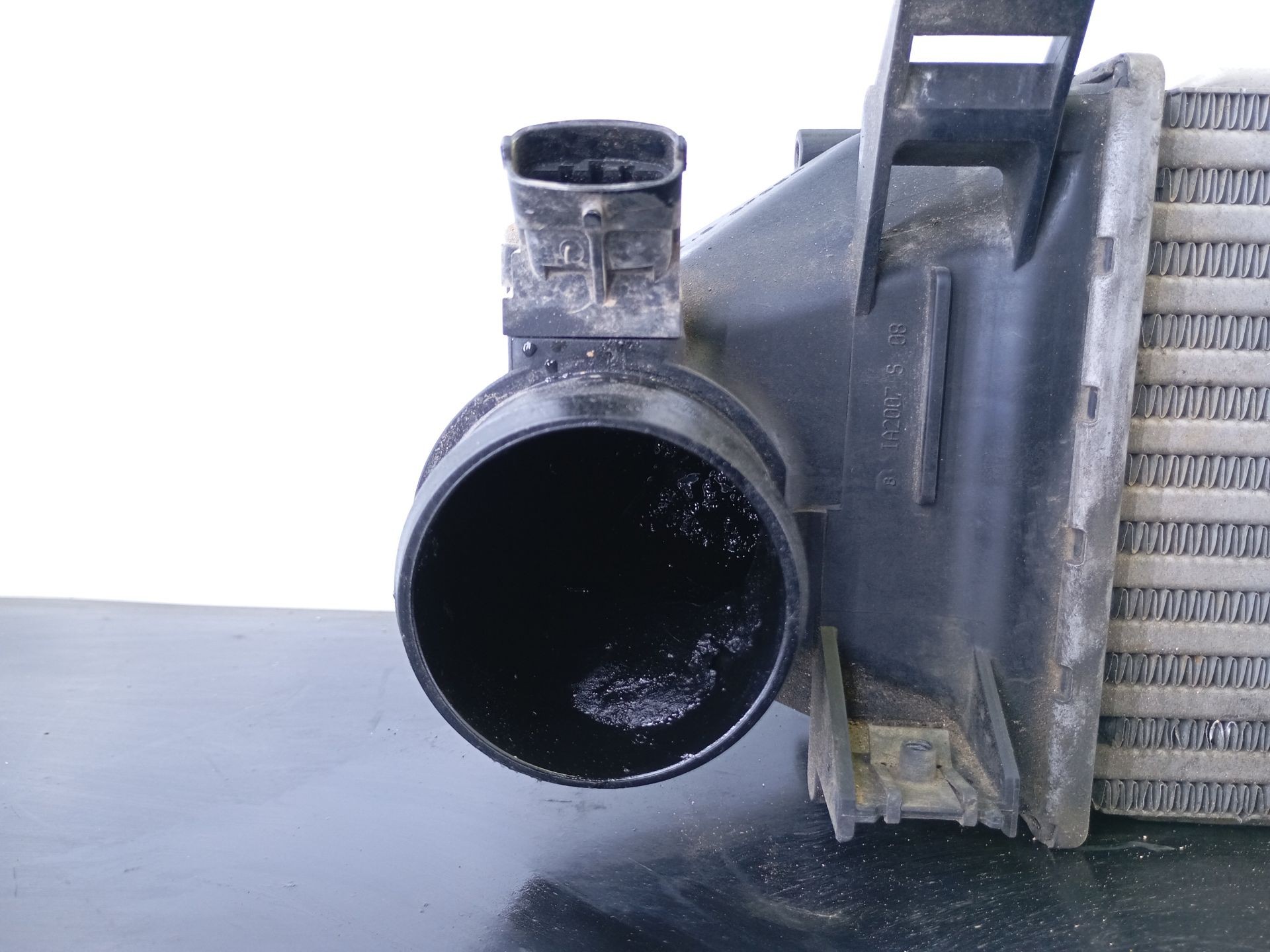 INTERCOOLER VOLVO XC70 31319424 / P2-B10-13 / M158050C 31319424P2B1013M158050C - Vista 2