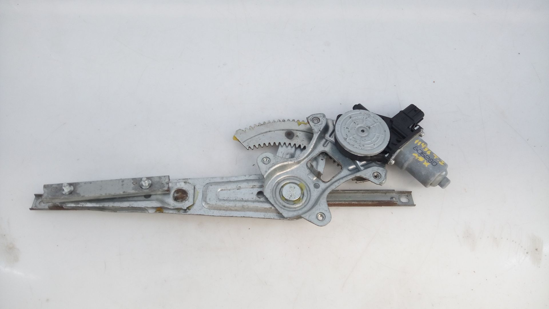 ELEVALUNAS TRASERO IZQUIERDO MITSUBISHI ASX (GA0W) E2-B4-10-2 E2B4102