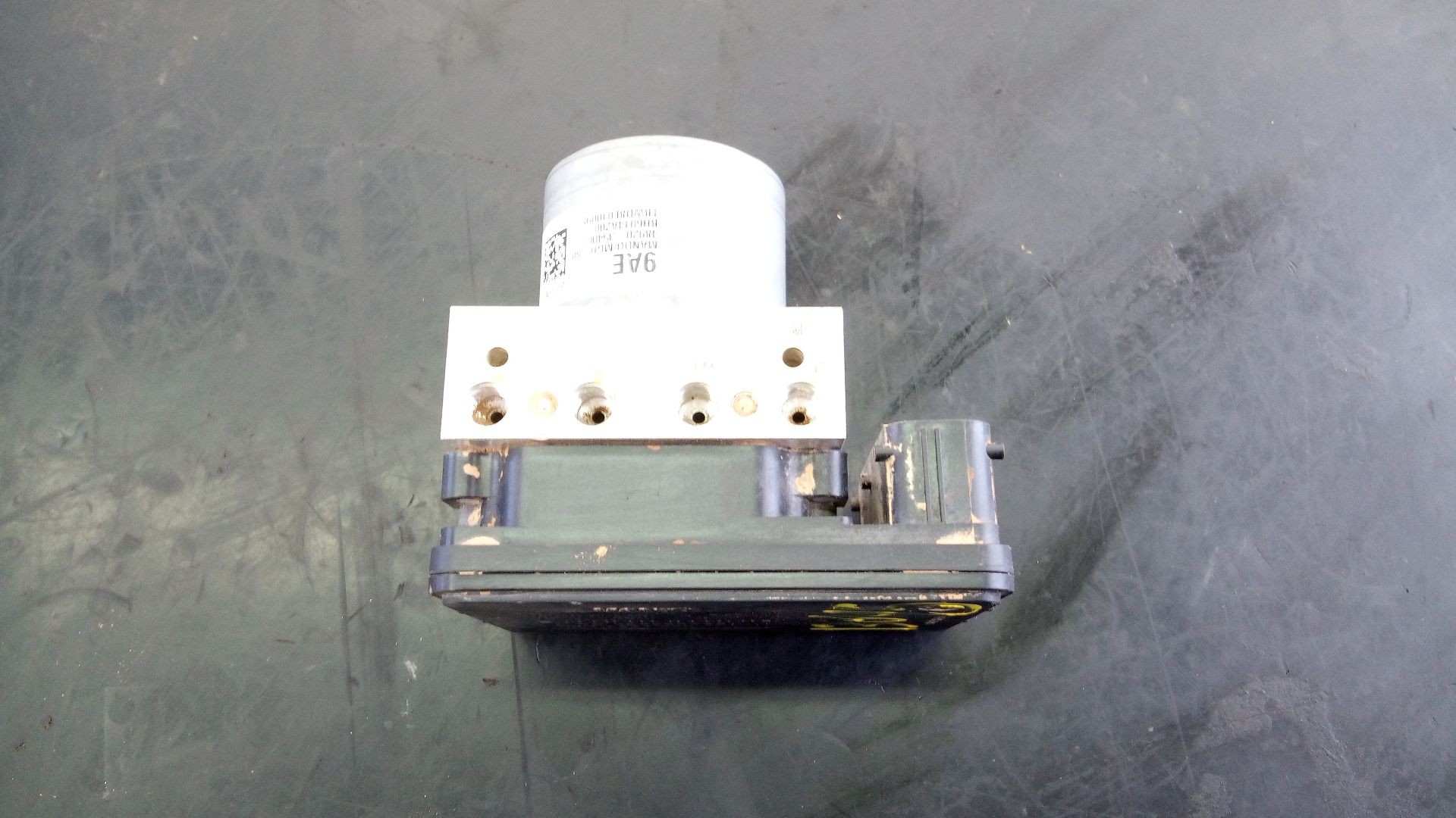 ABS SSANGYONG TIVOLI 4892035400 / P3-A8-4-1 / BH6014AZ00 4892035400P3A841BH6014AZ00 - Vista 3