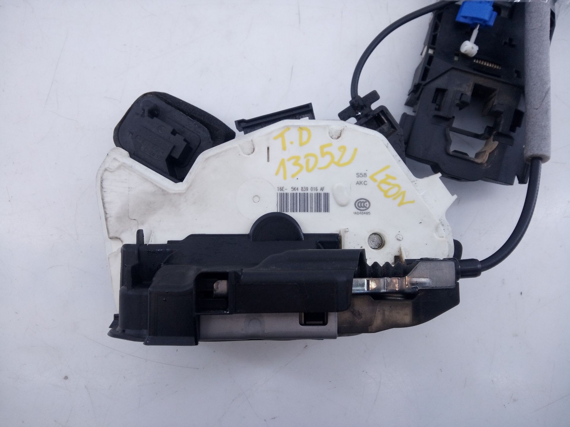 CERRADURA PUERTA TRASERA DERECHA SEAT LEON (5F1) 16E5K4839016AF / E2-A1-10-1 16E5K4839016AFE2A1101 - Vista 2
