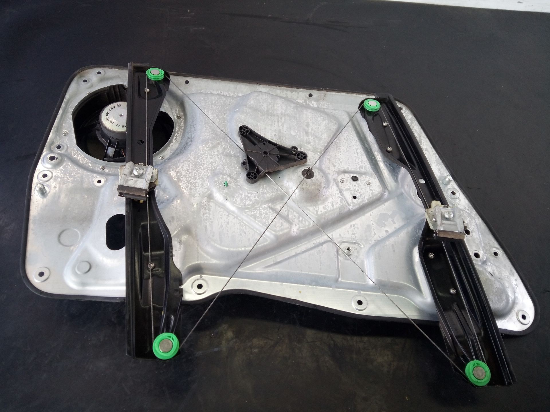 ELEVALUNAS DELANTERO DERECHO VOLKSWAGEN TIGUAN (5N2) 5N0959702G / P2-A1-8 5N0959702GP2A18 - Vista 3