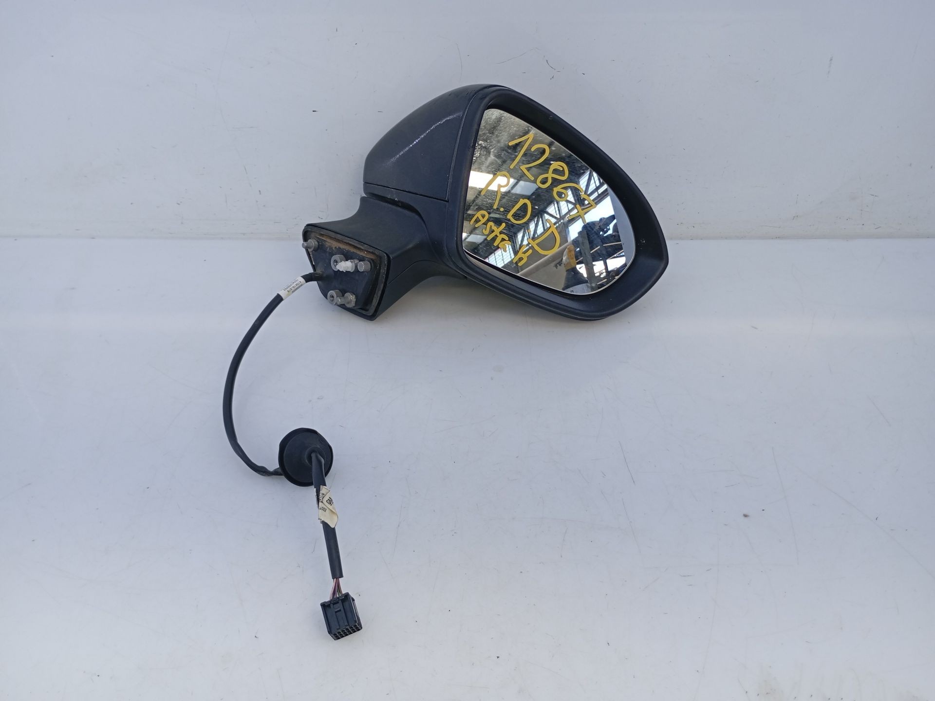 RETROVISOR DERECHO ELECTRICO OPEL ASTRA K LIM. 5TÜRIG 15GWC009092 / E2-B6-9-2 / K15K16578 15GWC009092E2B692K15K16578