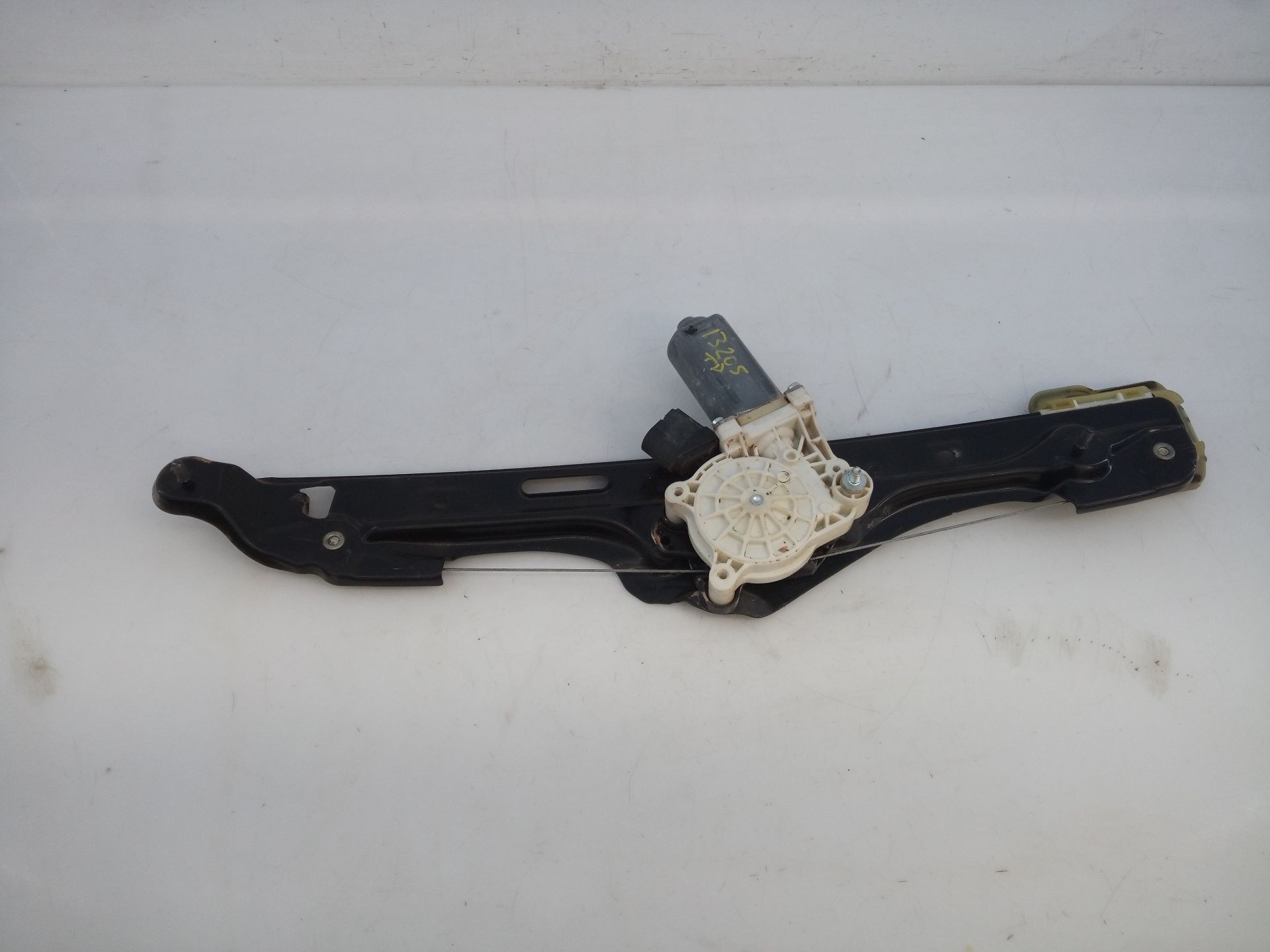 ELEVALUNAS TRASERO DERECHO BMW X4 (F26) C11463102 / E1-A3-4-2 C11463102E1A342