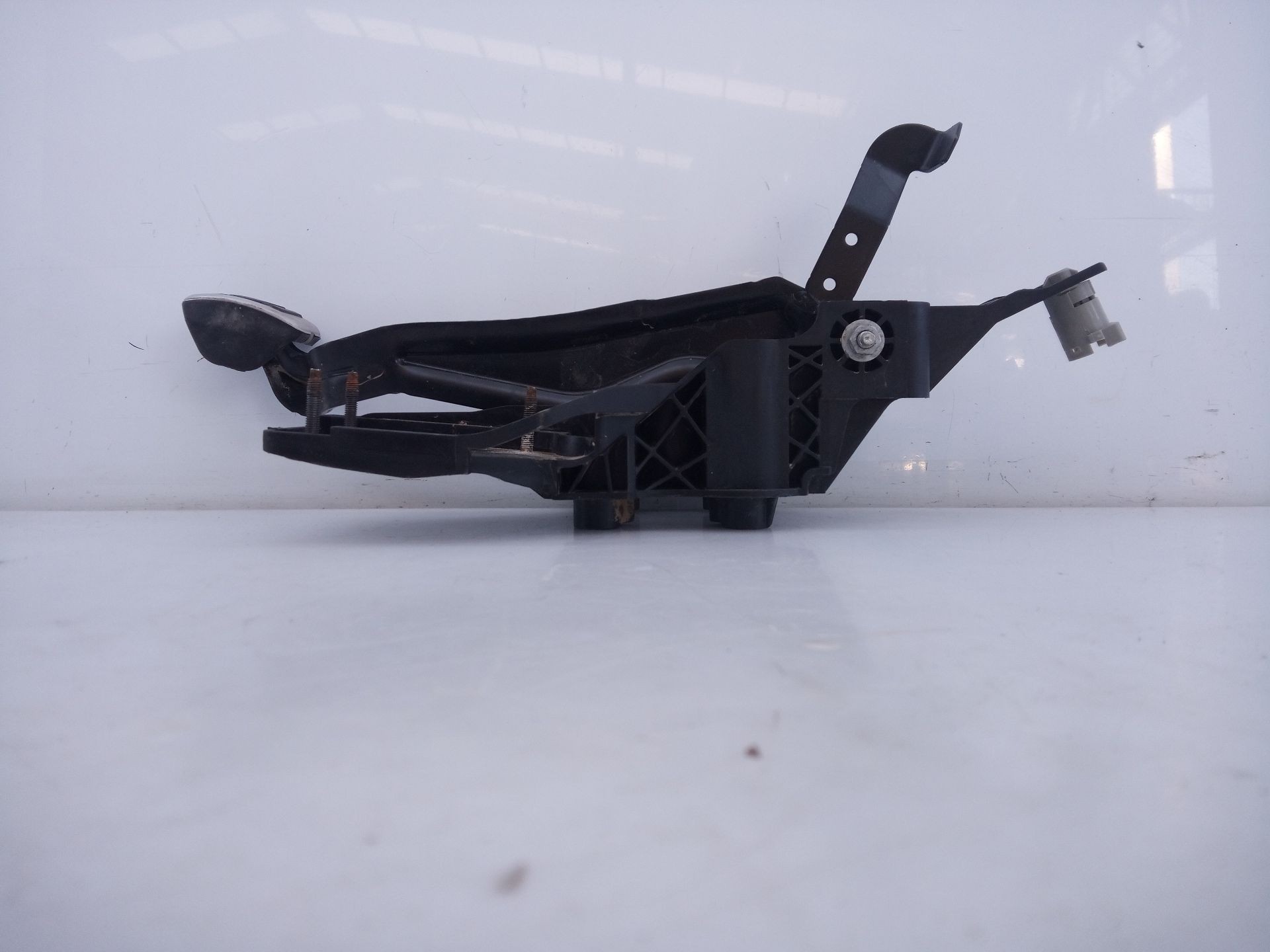 PEDAL FRENO PEUGEOT 3008 II SUV (MC_, MR_, MJ_, M4_) 84PA8A0047223 / E1-A4-51-2 84PA8A0047223E1A4512 - Vista 3