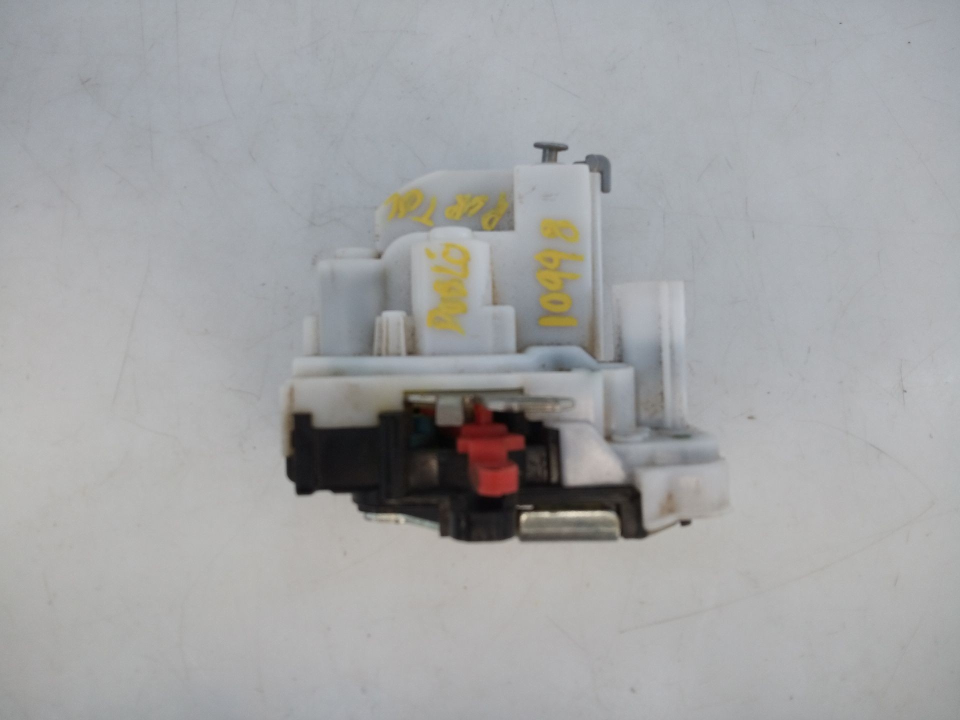 CERRADURA MALETERO / PORTON OPEL COMBO D Z17B106BCL / E2-B2-4-2 Z17B106BCLE2B242