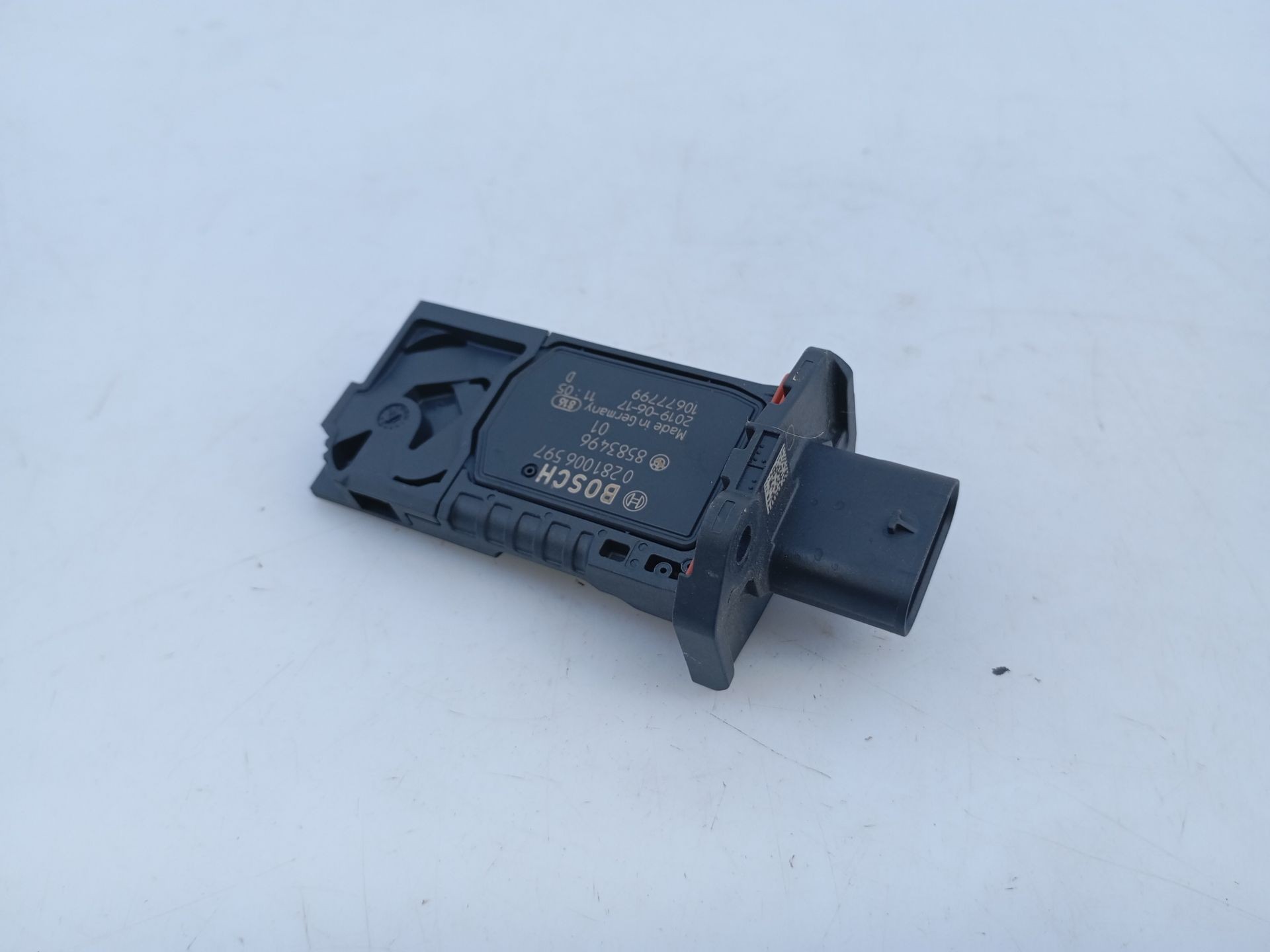 CAUDALIMETRO BMW X1 (F48) 858349601 / E3-A2--26-3 / 0281006597 858349601E3A22630281006597 - Vista 2