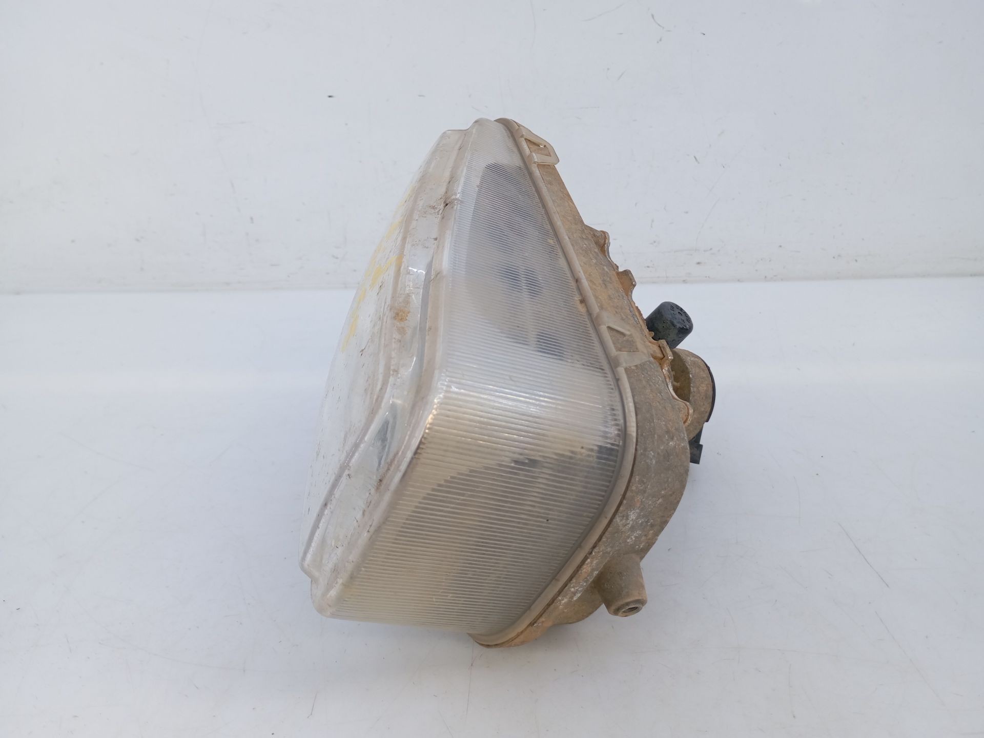 FARO ANTINIEBLA DERECHO HYUNDAI TERRACAN (HP) E2-B5-54-2 E2B5542 - Vista 2