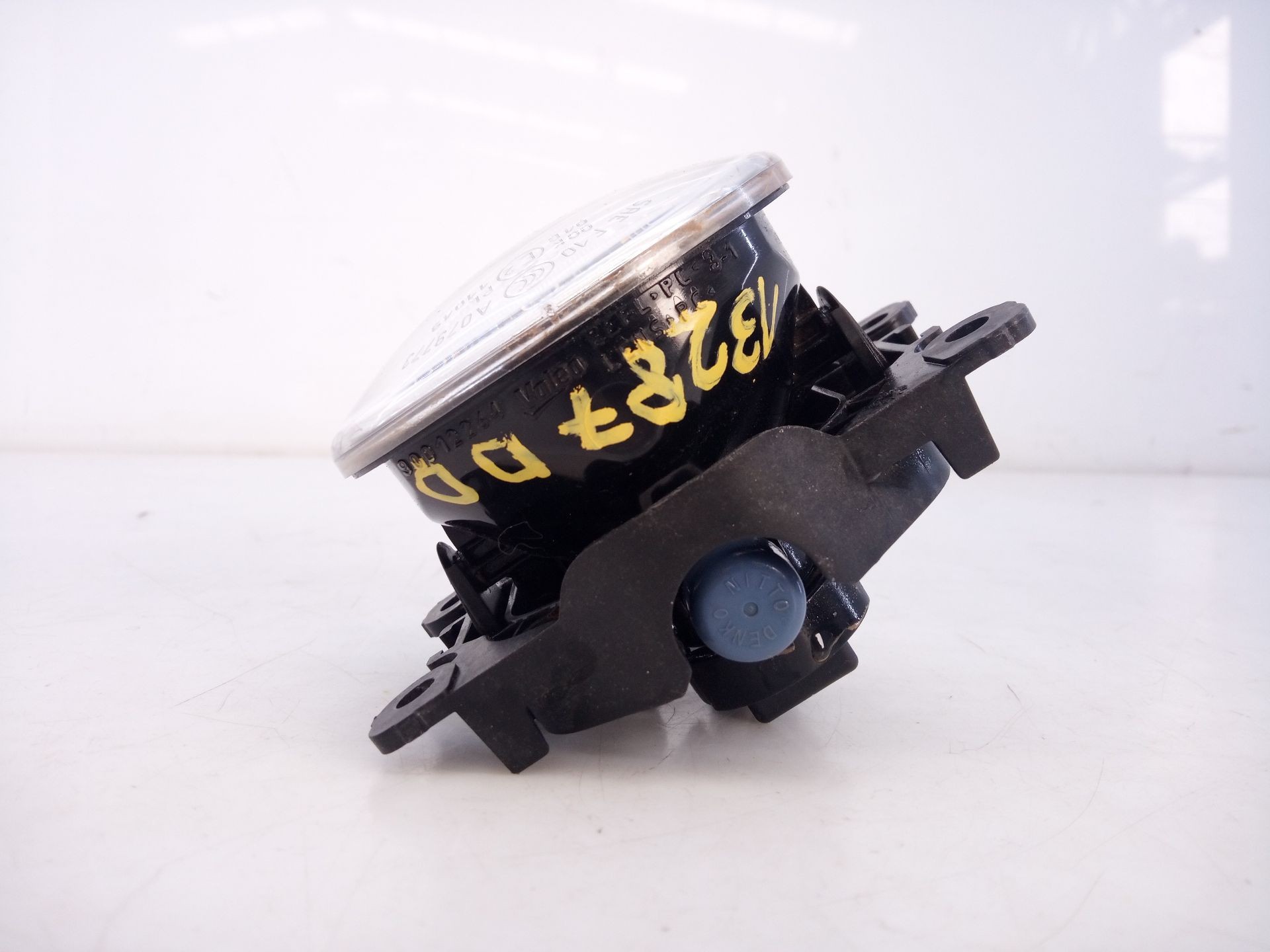 FARO ANTINIEBLA DERECHO RENAULT MEGANE IV Hatchback (B9A/M/N_) 261500097R / E1-A1-30-2 261500097RE1A1302 - Vista 2