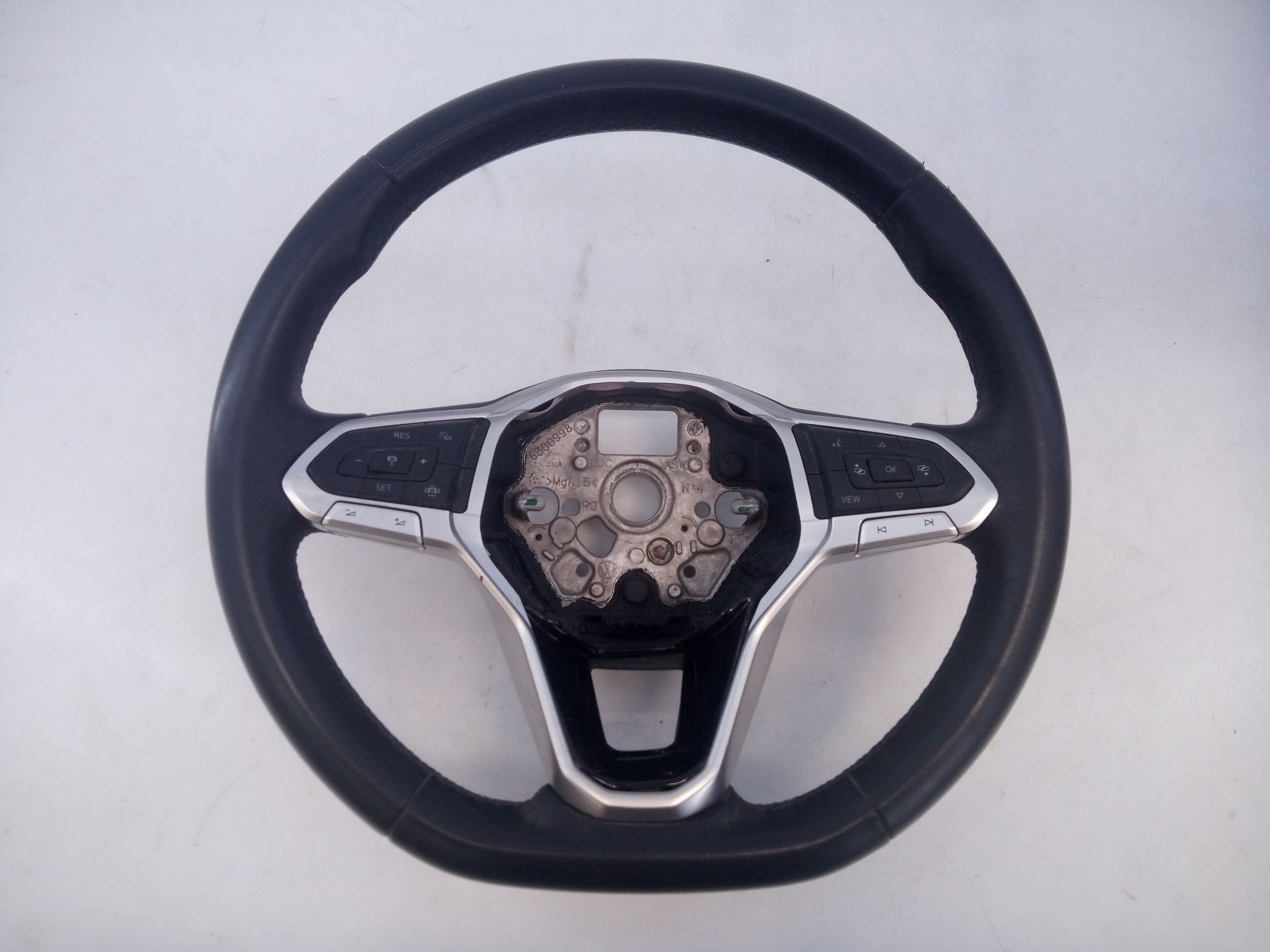 VOLANTE VOLKSWAGEN T-ROC 638116400D / E1-B6-6-2 638116400DE1B662