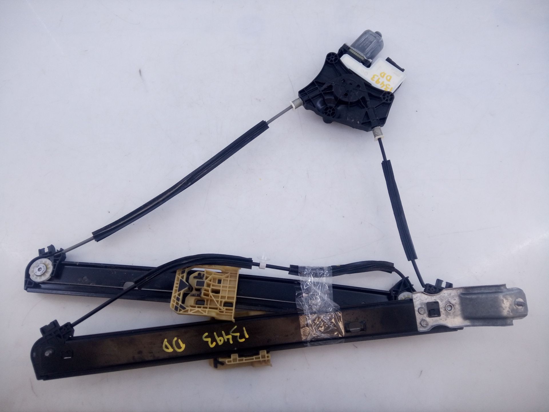 ELEVALUNAS DELANTERO DERECHO VOLKSWAGEN T-CROSS (C11, D31) 2Q2959406 / E1-B6-39-1 2Q2959406E1B6391